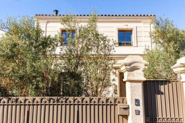 Sale Luxury house Bordeaux 4&nbsp;Rooms 138&nbsp;m²
