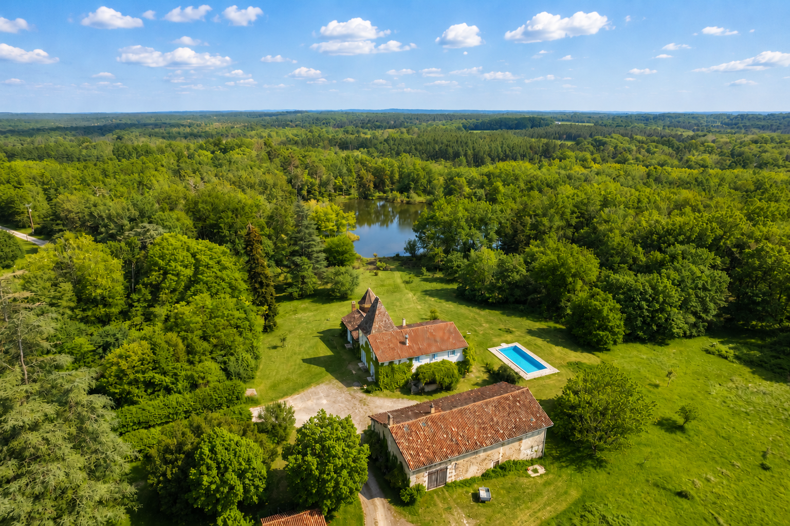 castle 8 Rooms for sale on BORDEAUX (33000)