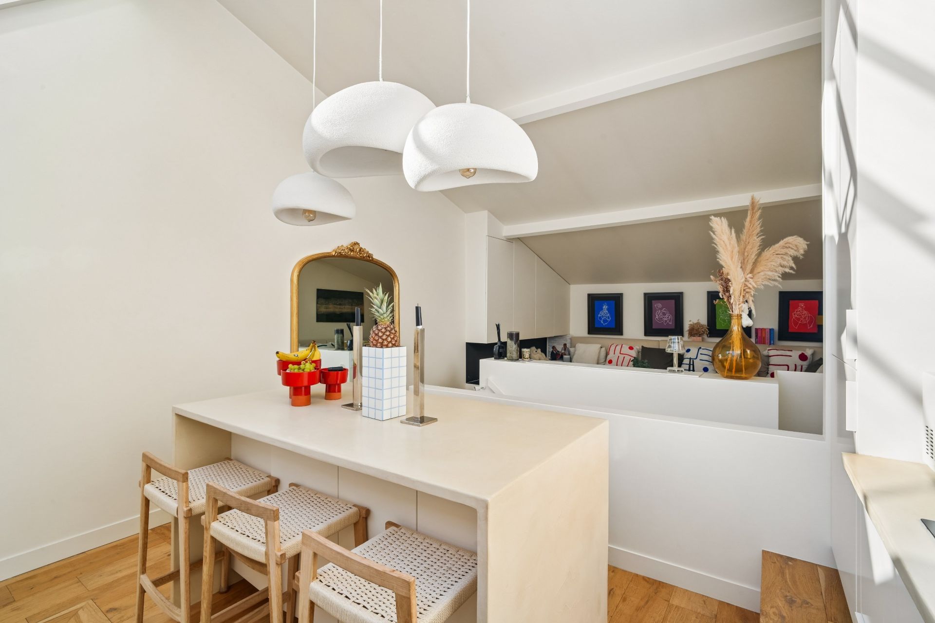 luxury artist studio 3 Rooms for sale on PARIS (75017)