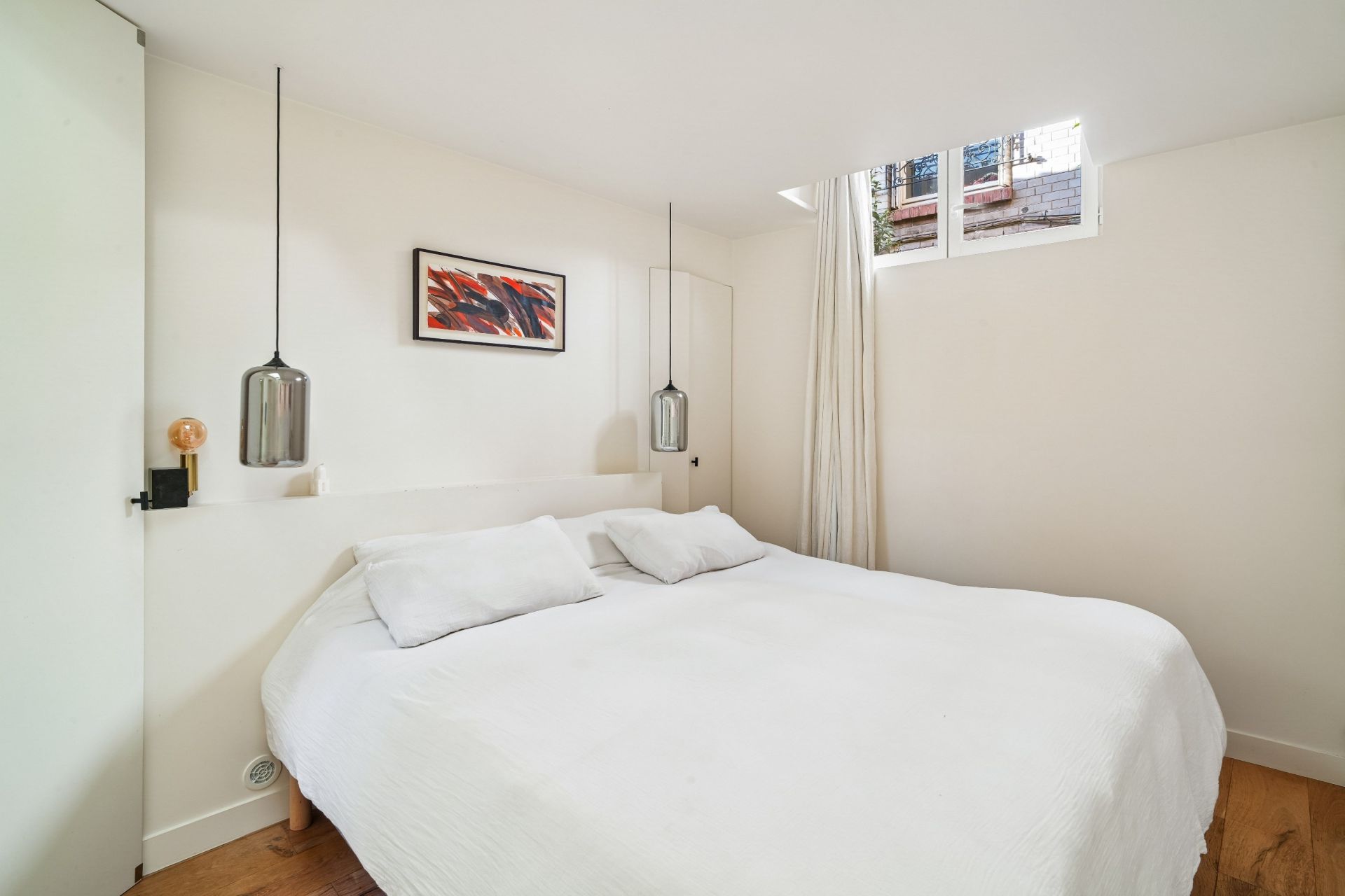 luxury artist studio 3 Rooms for sale on PARIS (75017)