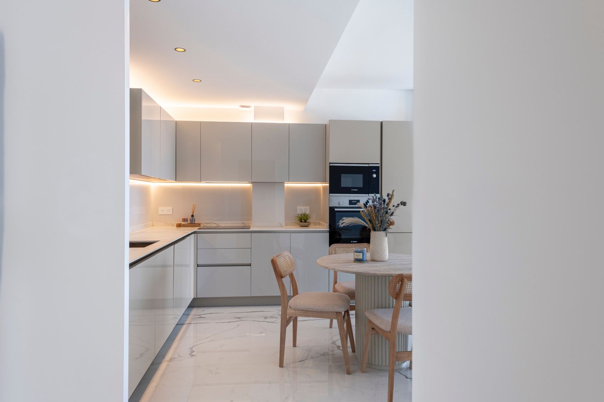 luxury apartment 3 Rooms for sale on VILLEFRANCHE SUR MER (06230)
