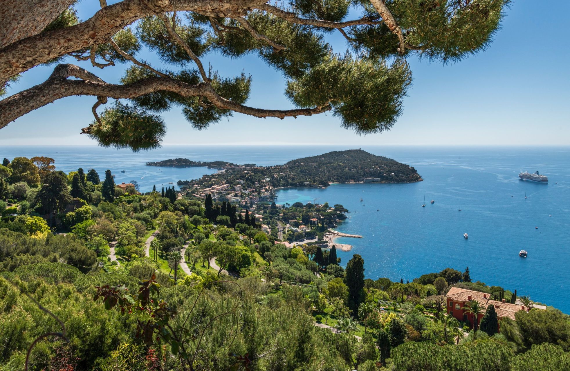 luxury apartment 3 Rooms for sale on VILLEFRANCHE SUR MER (06230)