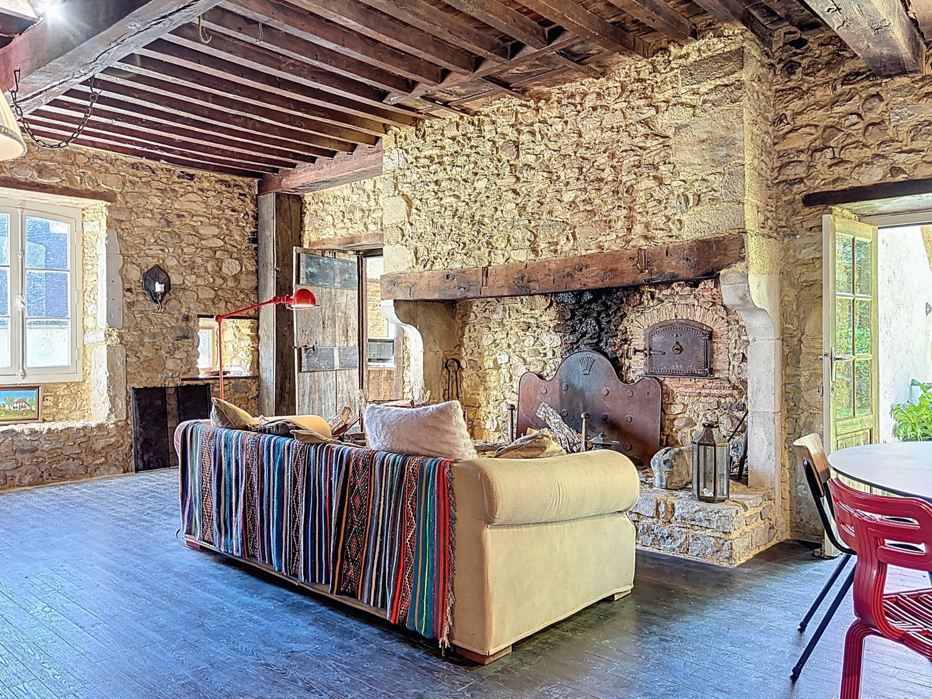 luxury house 8 Rooms for sale on ST FAUST (64110)