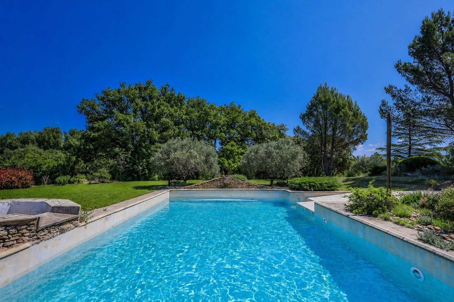 maison de luxe 10 Pièces en vente sur OPPEDE (84580)