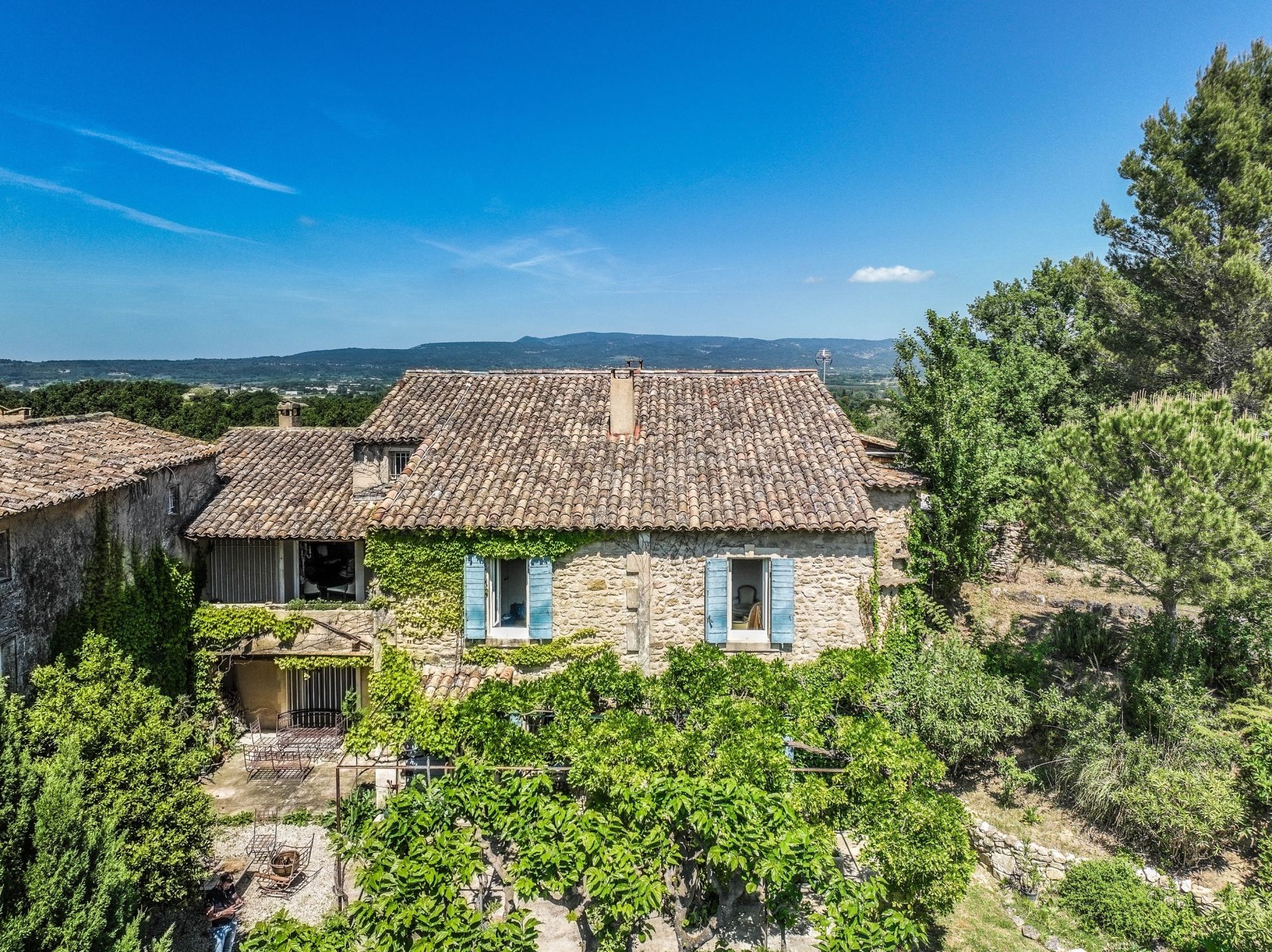 maison de luxe 10 Pièces en vente sur OPPEDE (84580)