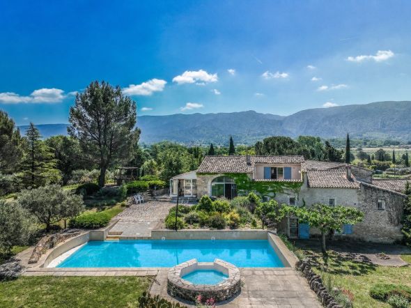 Vente Maison de luxe Oppède 10&nbsp;Pièces 350&nbsp;m²