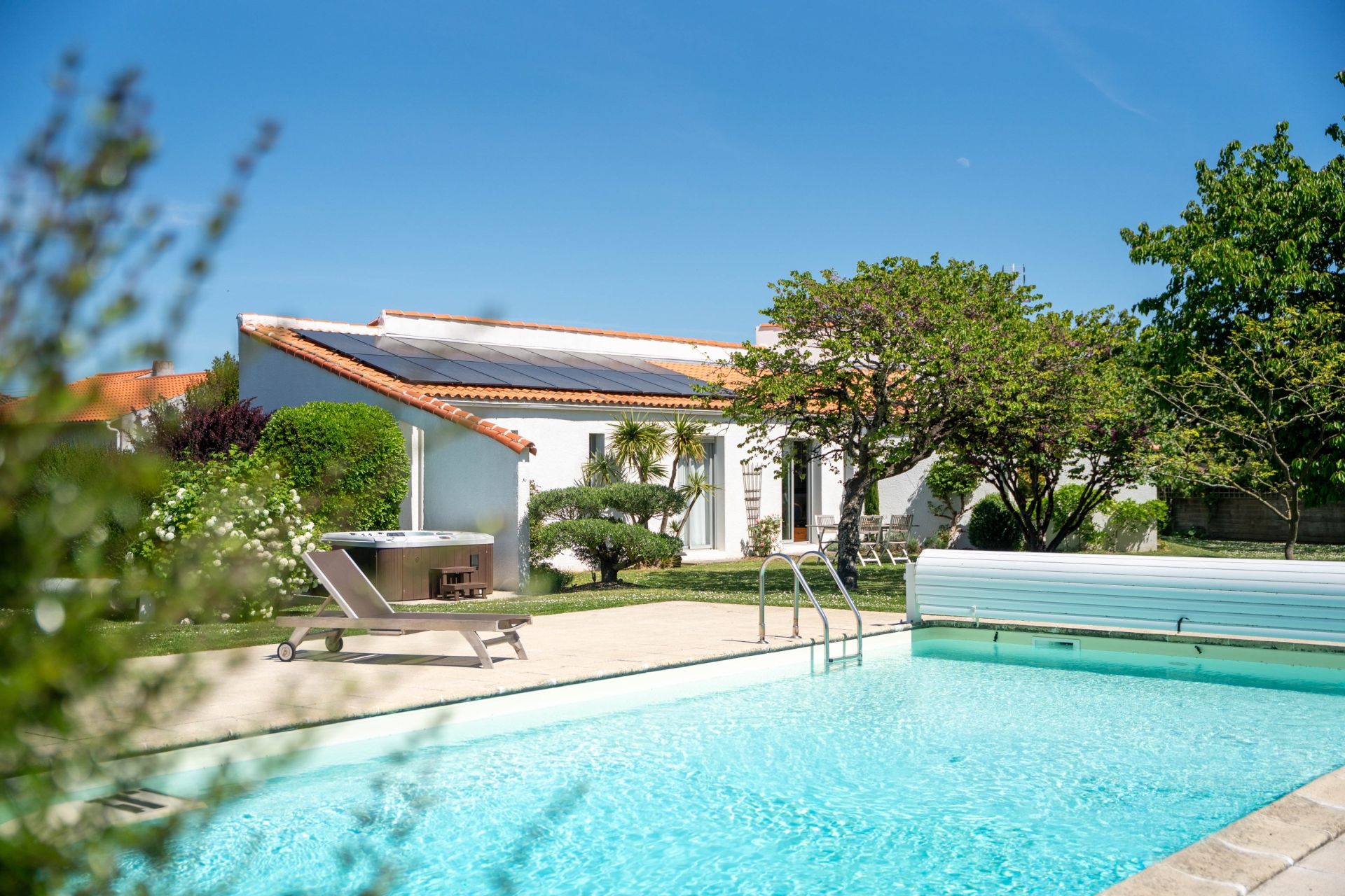 maison de luxe 7 Pièces en vente sur DOMPIERRE SUR MER (17139)