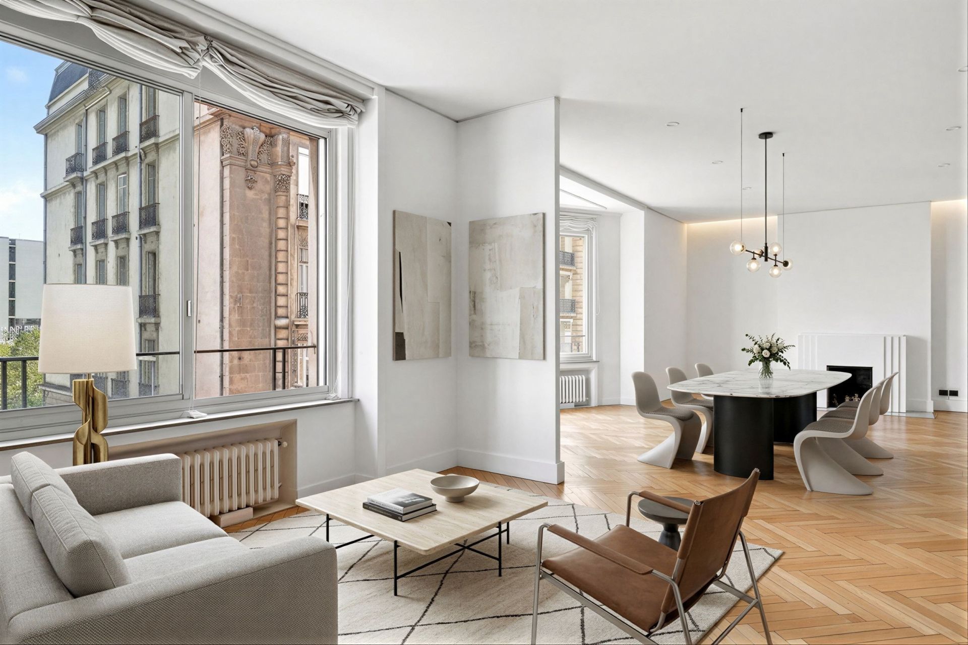 luxury apartment 6 Rooms for sale on MARSEILLE (13008)