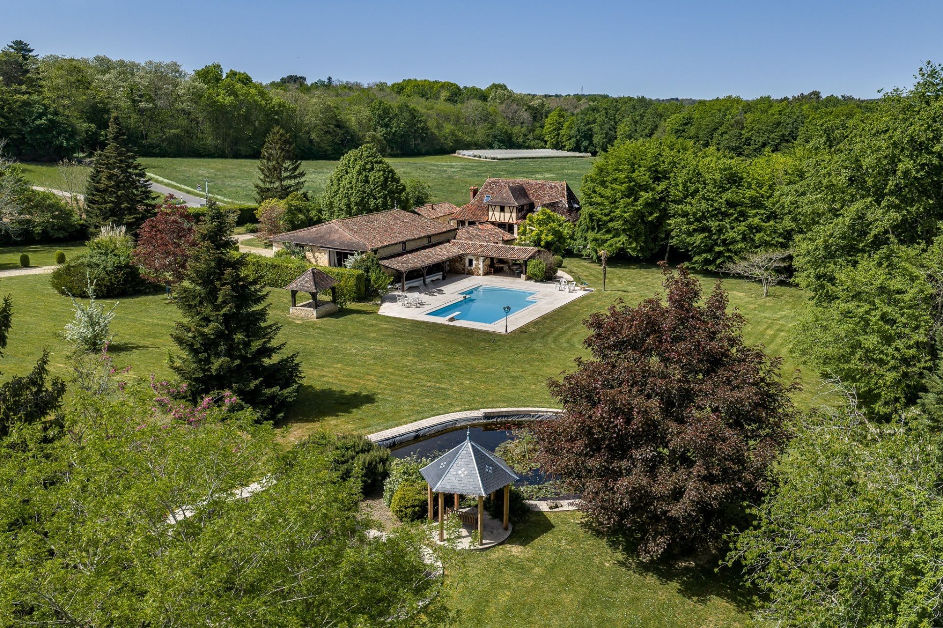 maison de luxe 15 Pièces en vente sur VERGT (24380)
