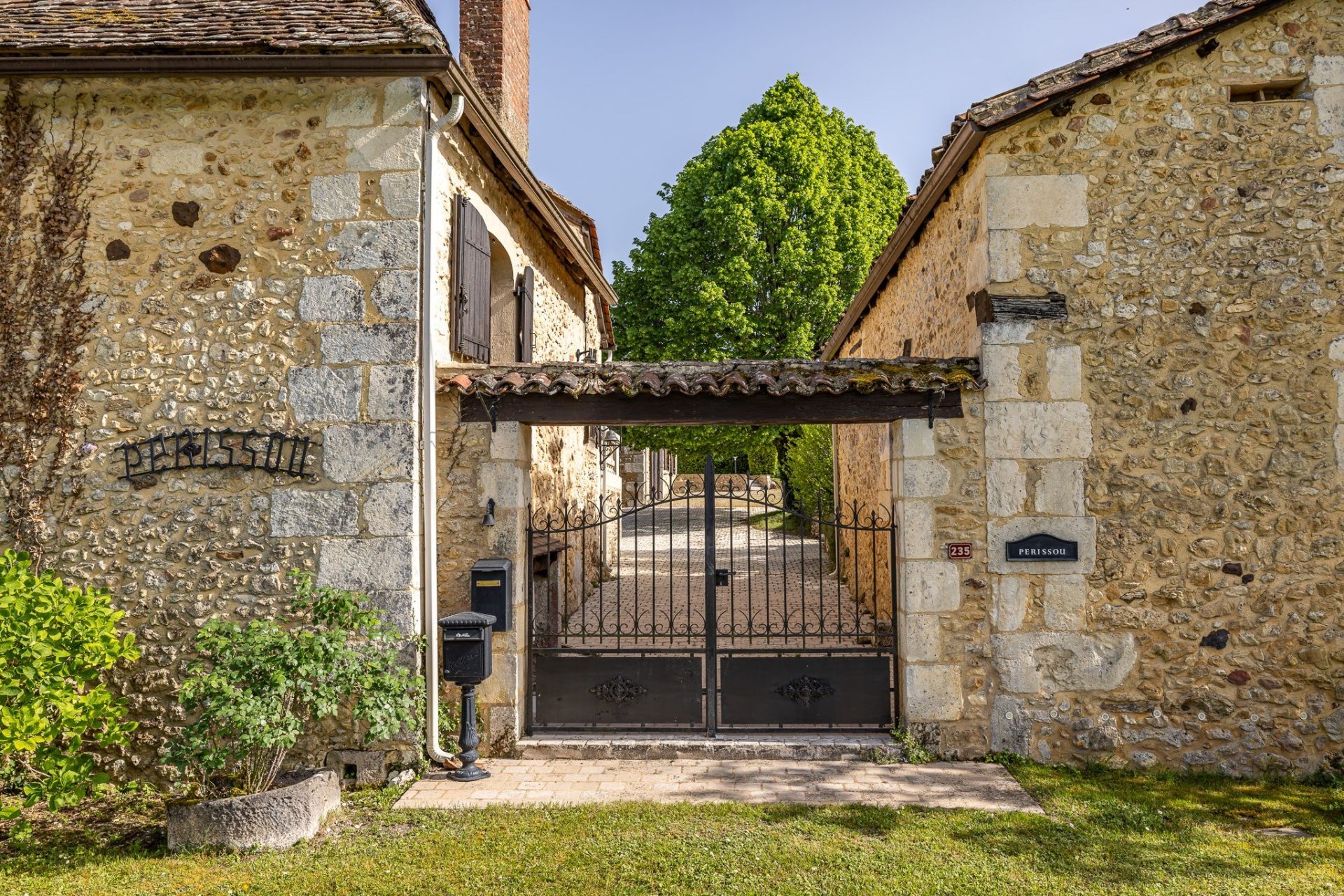 maison de luxe 15 Pièces en vente sur VERGT (24380)