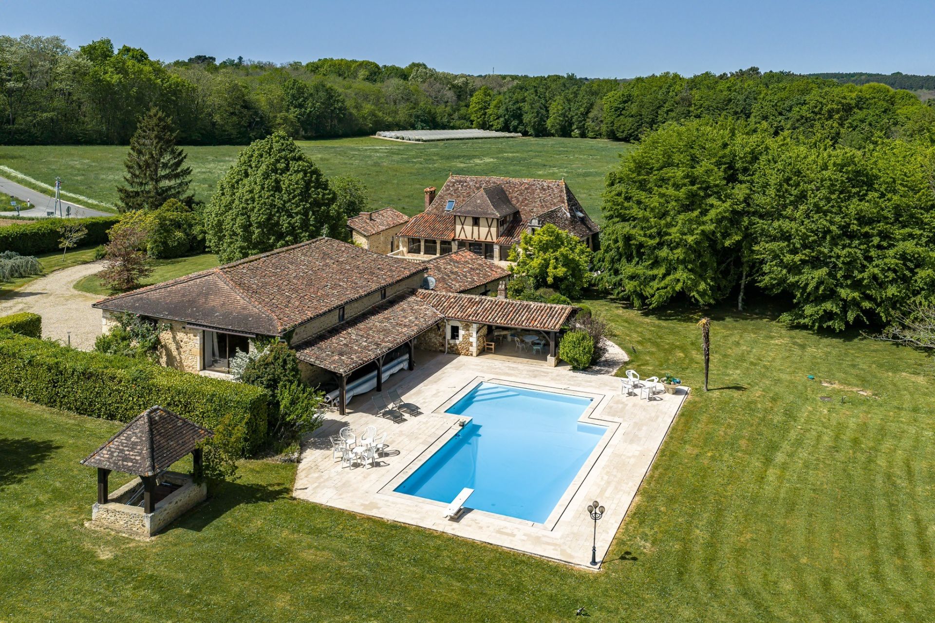 maison de luxe 15 Pièces en vente sur VERGT (24380)