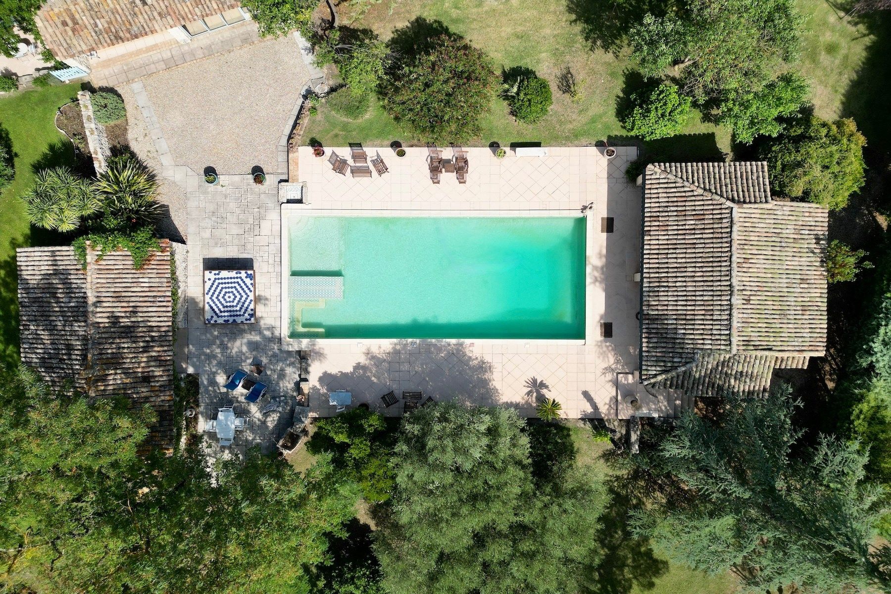 maison de luxe 9 Pièces en vente sur UZES (30700)