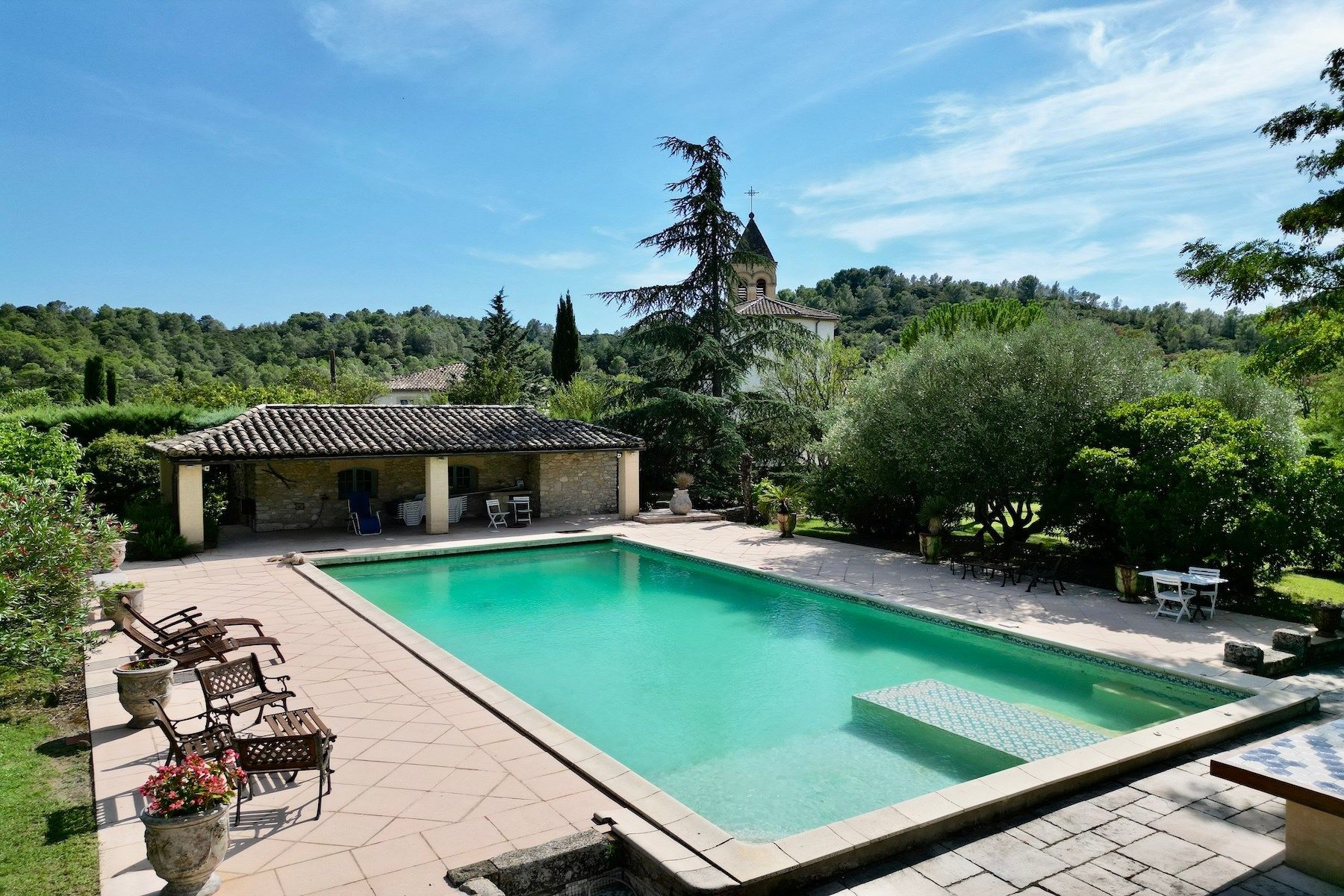 maison de luxe 9 Pièces en vente sur UZES (30700)