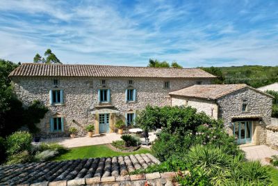 Vente Maison de luxe Uzès 9&nbsp;Pièces 330&nbsp;m²