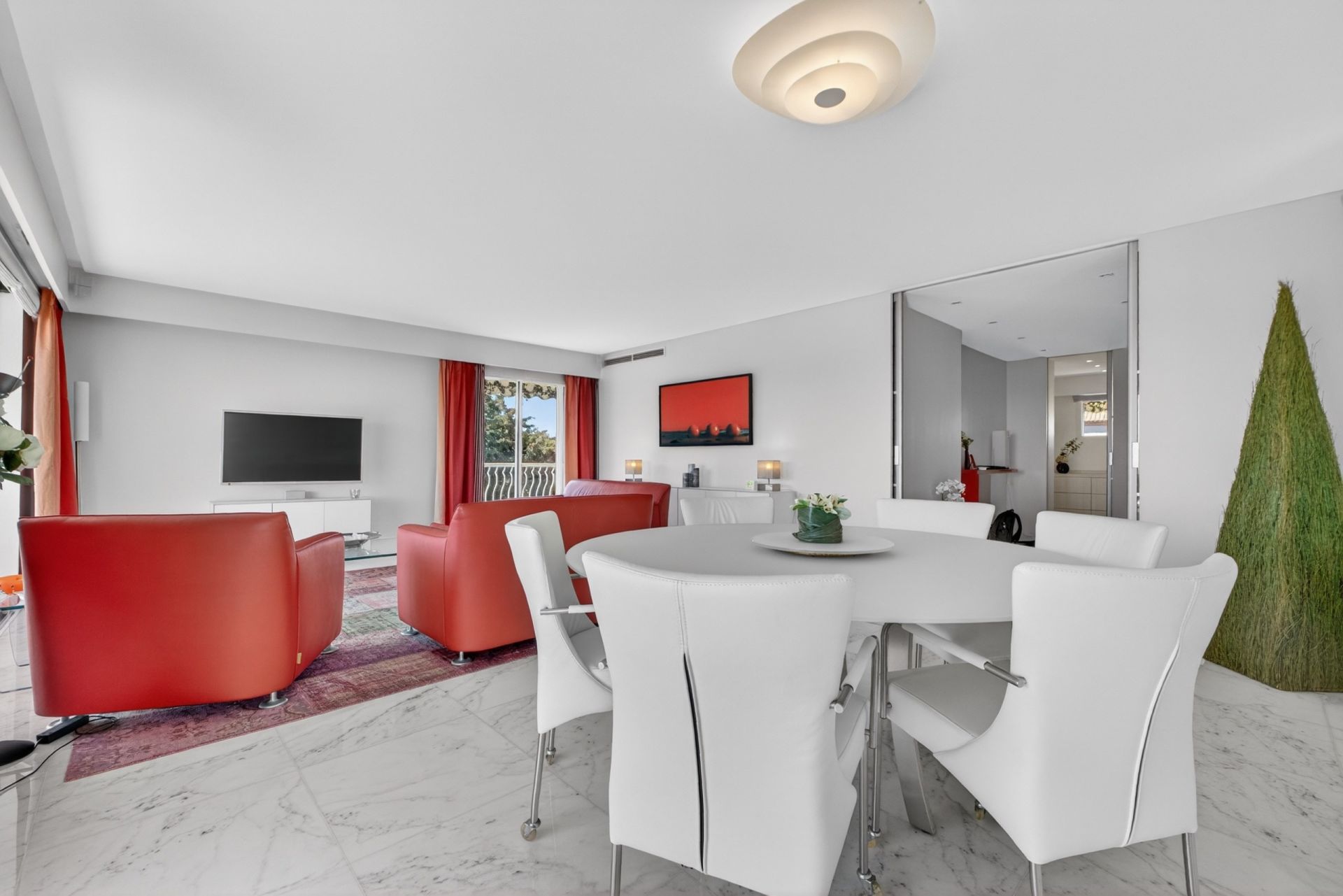luxury apartment 4 Rooms for sale on ANTIBES (06600)