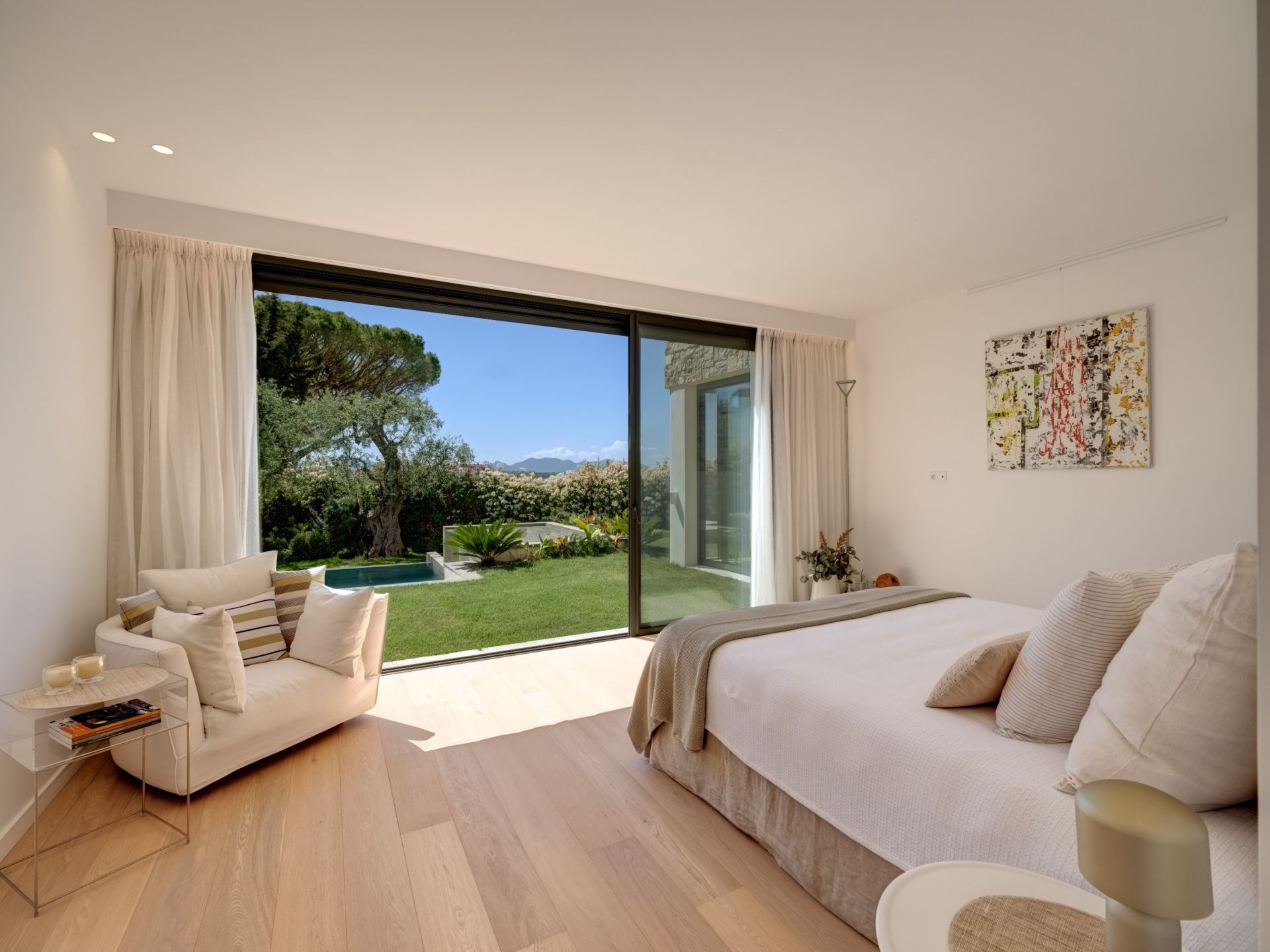 maison contemporaine 7 Pièces en vente sur LE CANNET (06110)