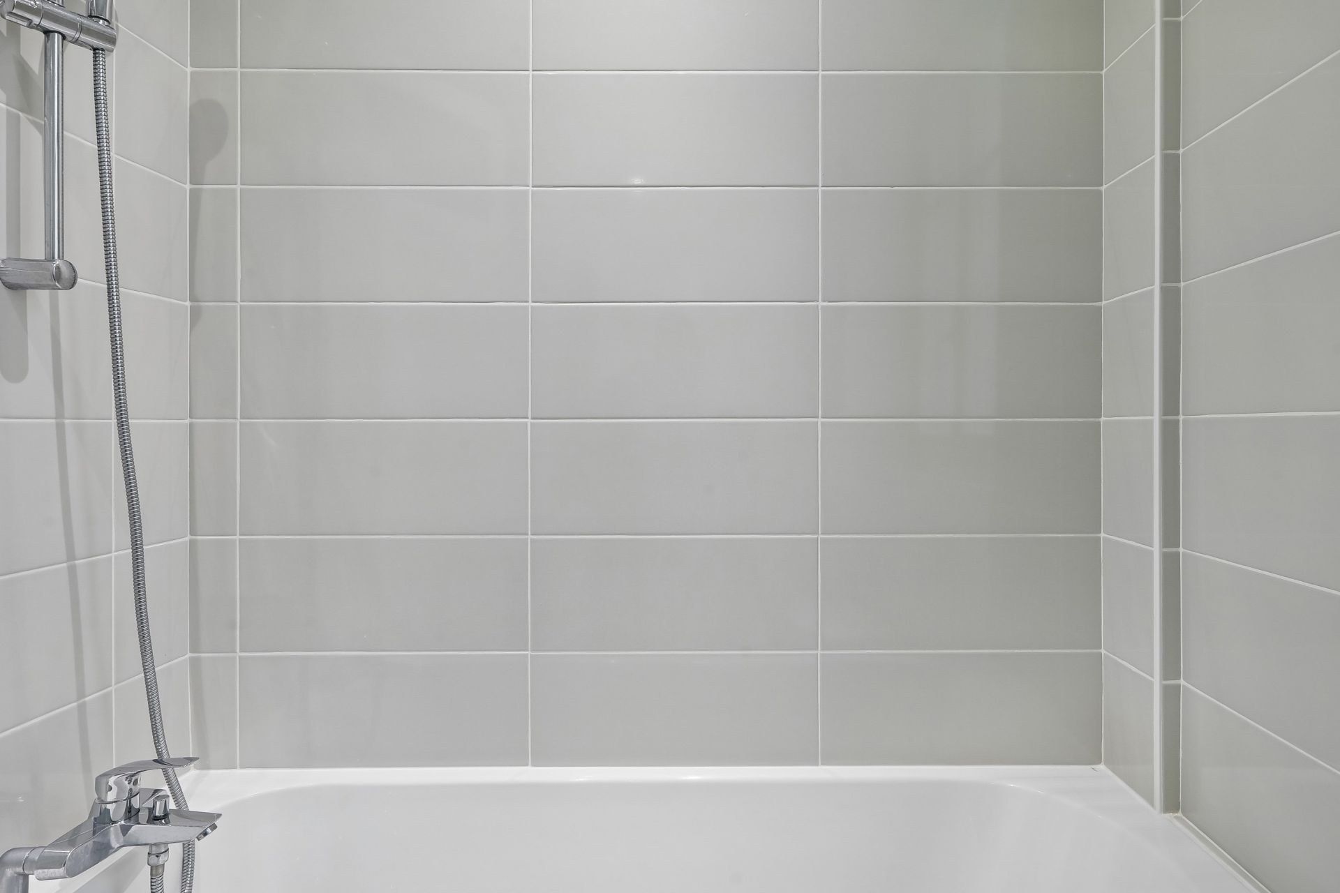 luxury apartment 2 Rooms for sale on PARIS (75116)