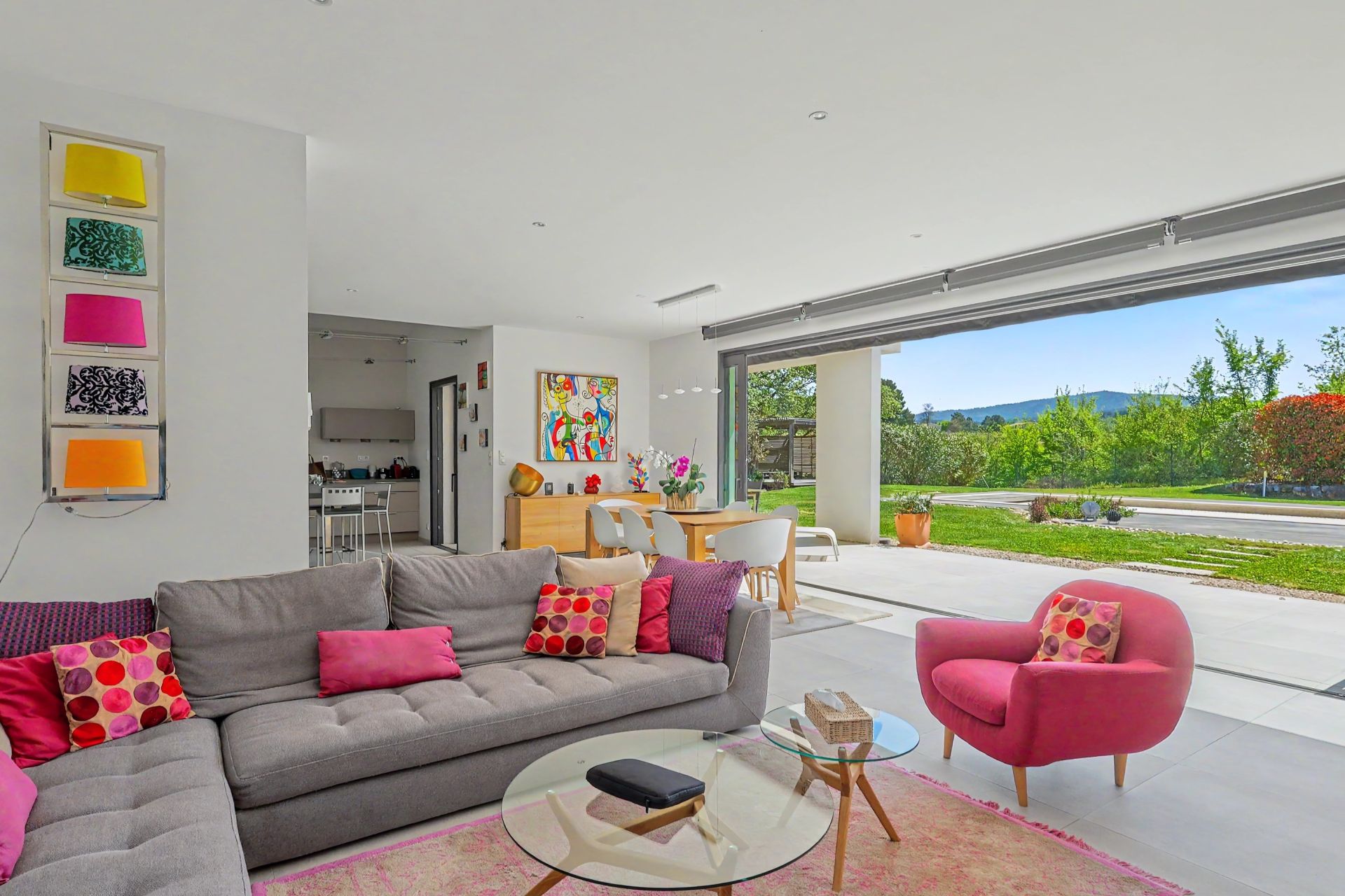 luxury house 5 Rooms for sale on PEYNIER (13790)
