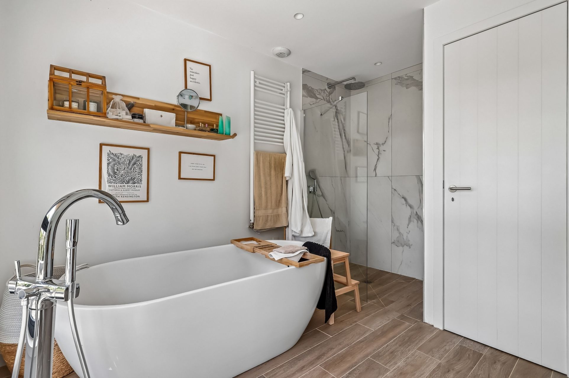 luxury house 6 Rooms for sale on MOUVAUX (59420)