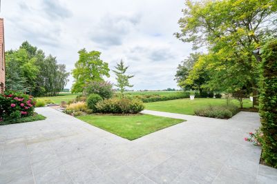 Sale Luxury house Radinghem-en-Weppes 15&nbsp;Rooms 288&nbsp;m²
