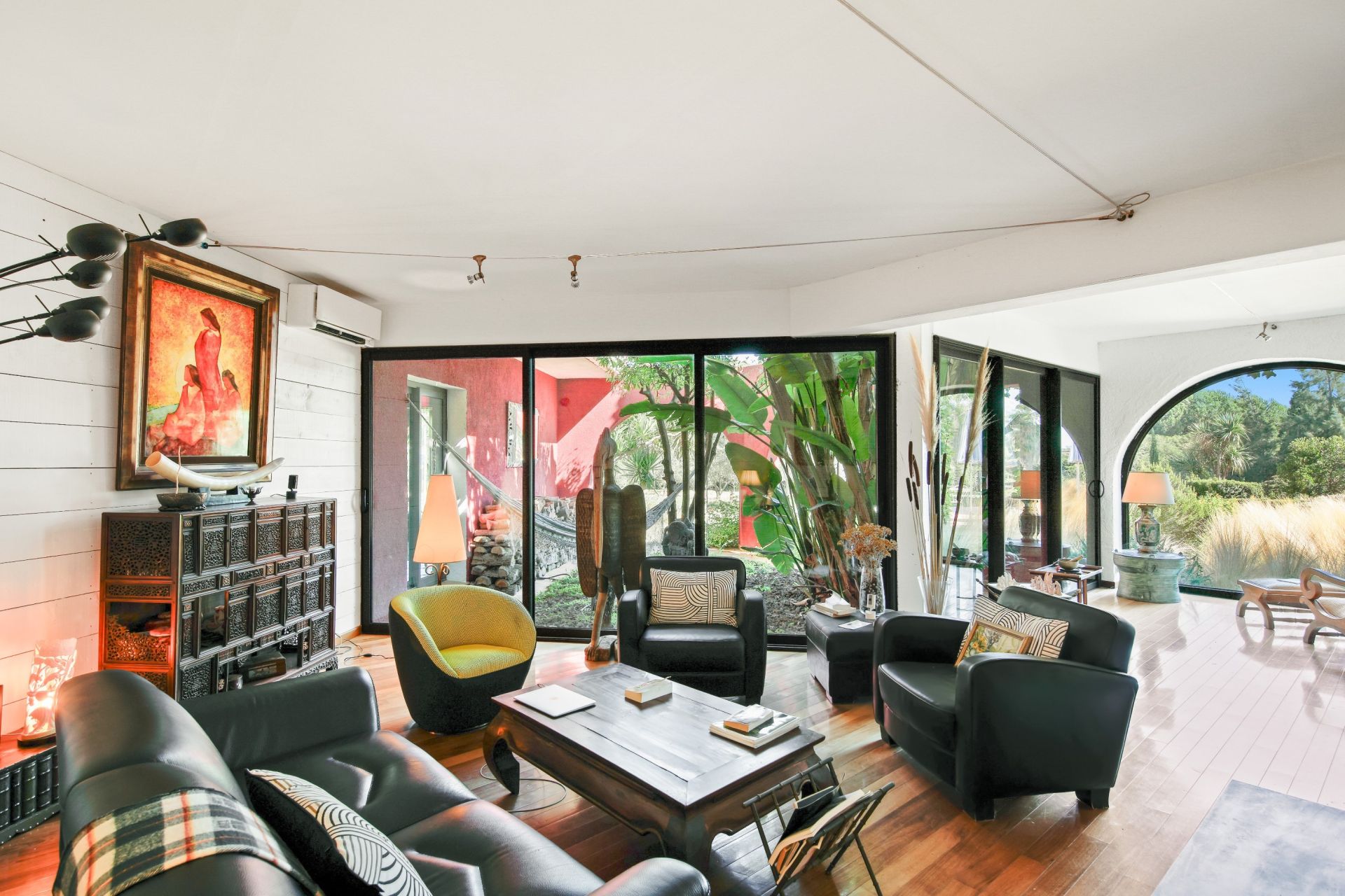 maison de luxe 13 Pièces en vente sur LA LONDE LES MAURES (83250)