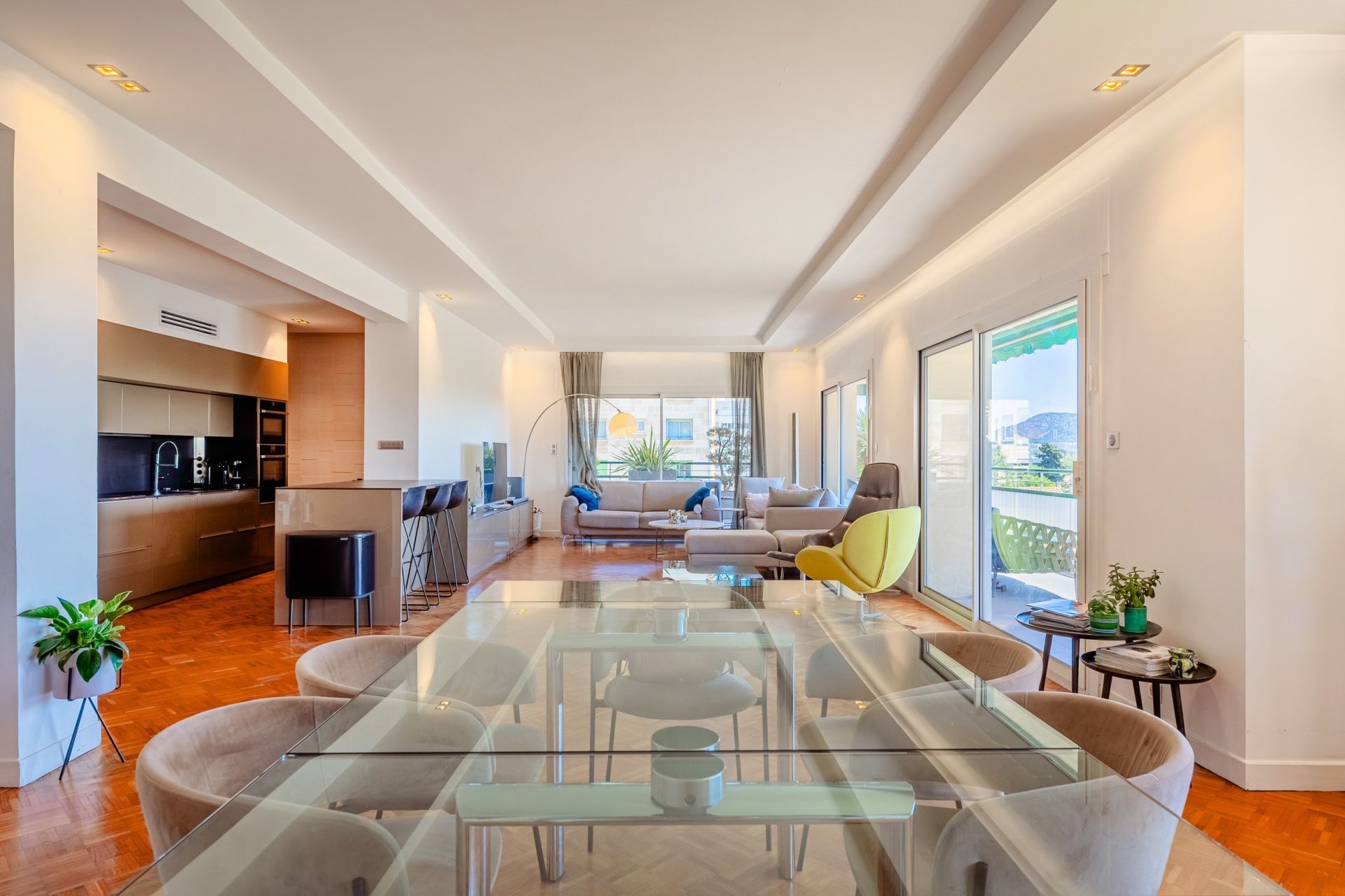 appartement de luxe 5 Pièces en location sur MARSEILLE (13008)