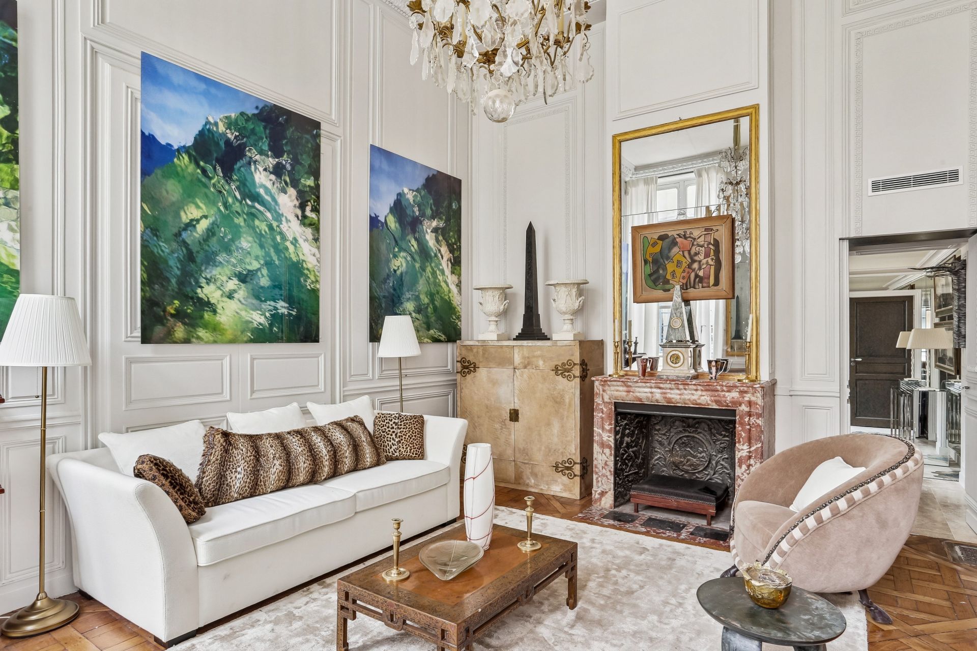 luxury apartment 4 Rooms for seasonal rent on PARIS (75006)