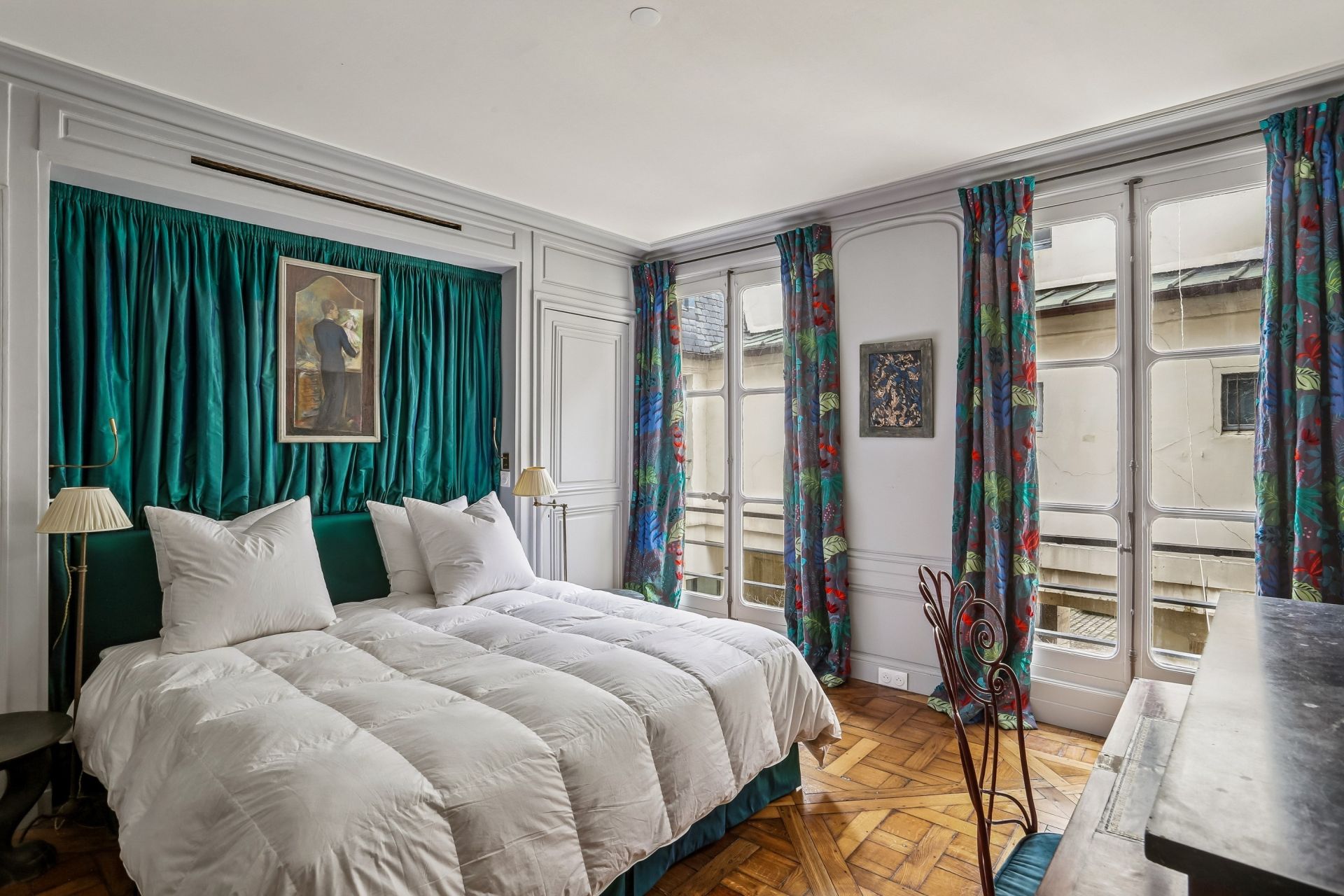 luxury apartment 4 Rooms for seasonal rent on PARIS (75006)