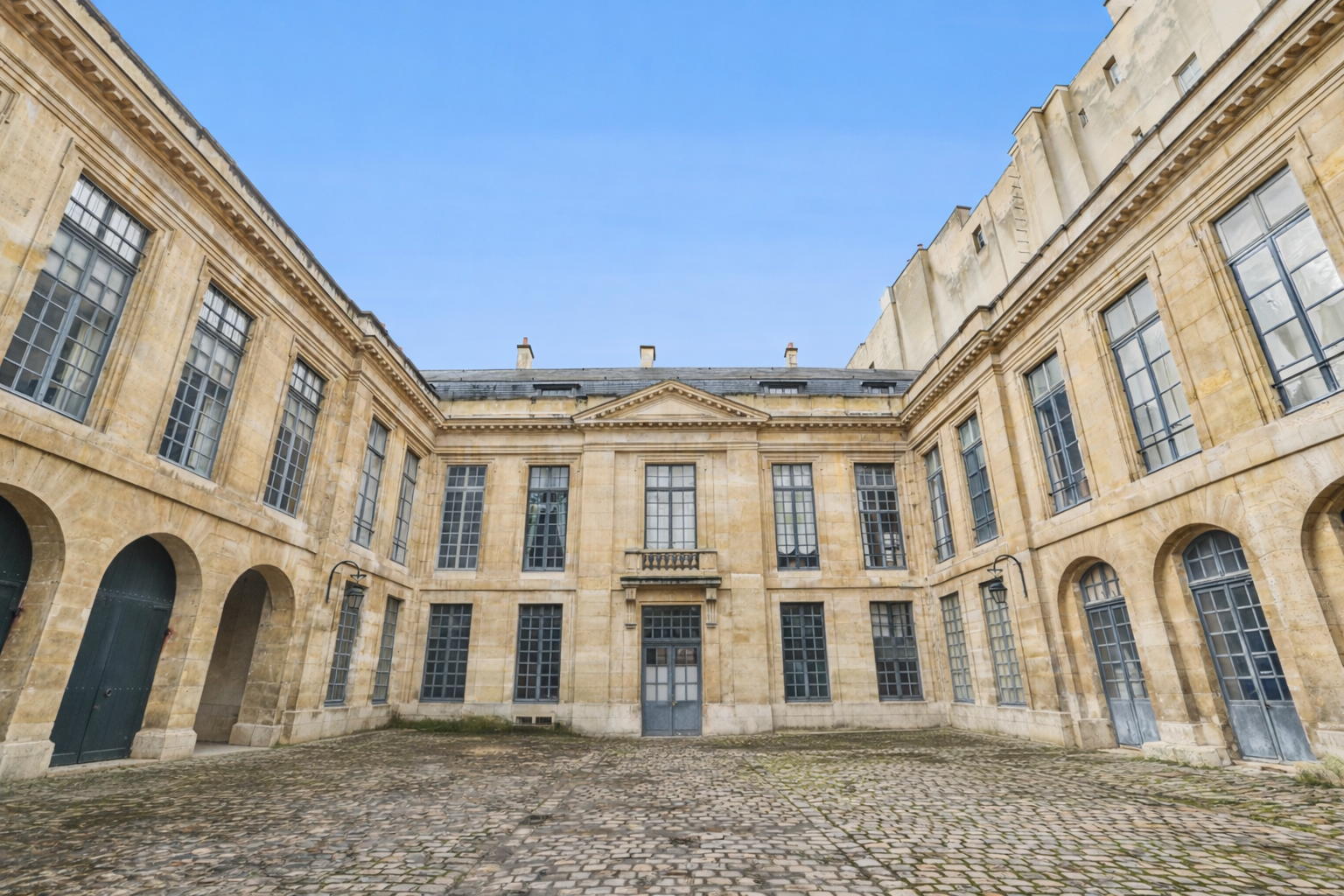 luxury apartment 4 Rooms for seasonal rent on PARIS (75006)