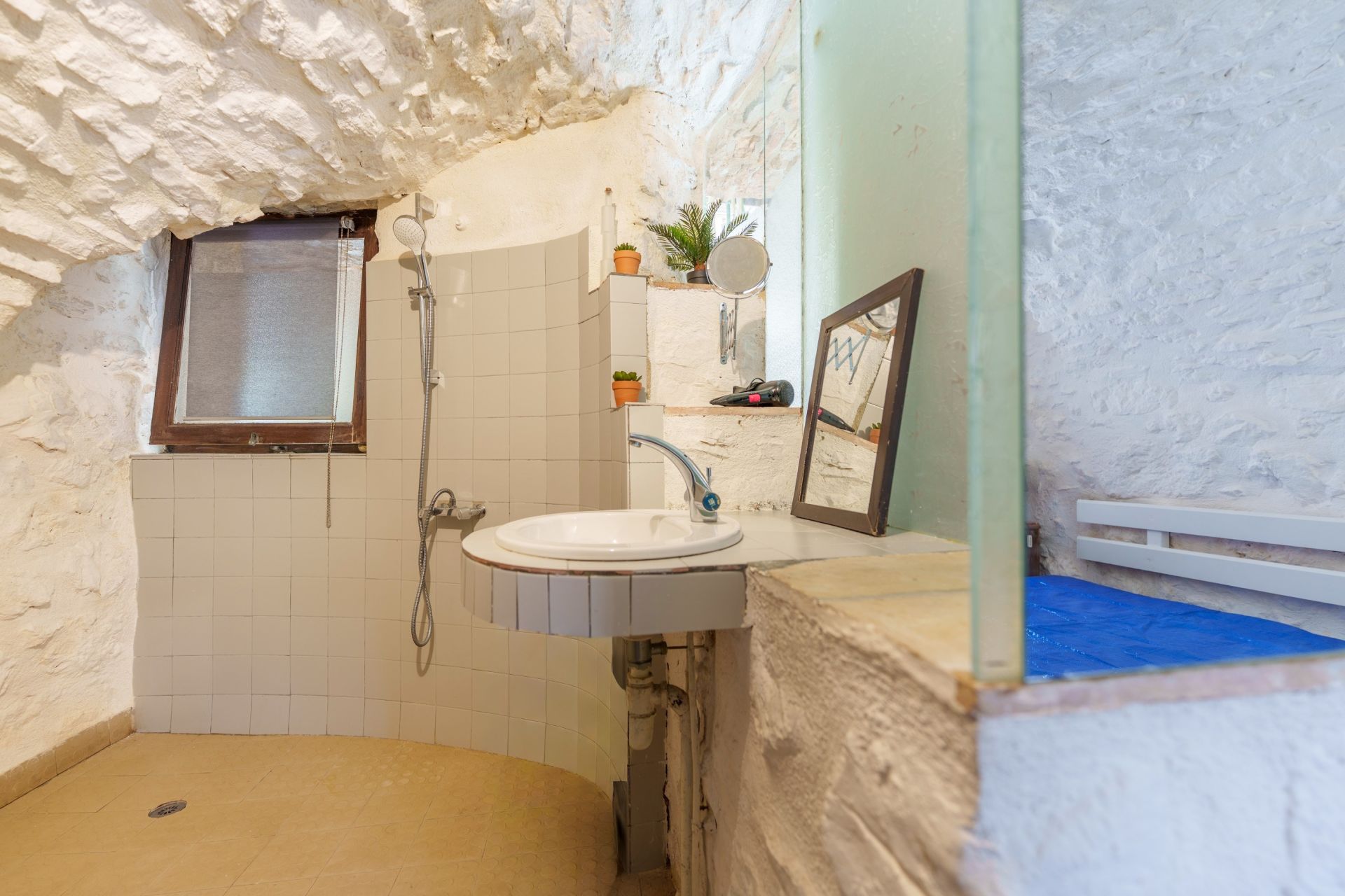 maison de luxe 13 Pièces en vente sur MONTPEYROUX (34150)