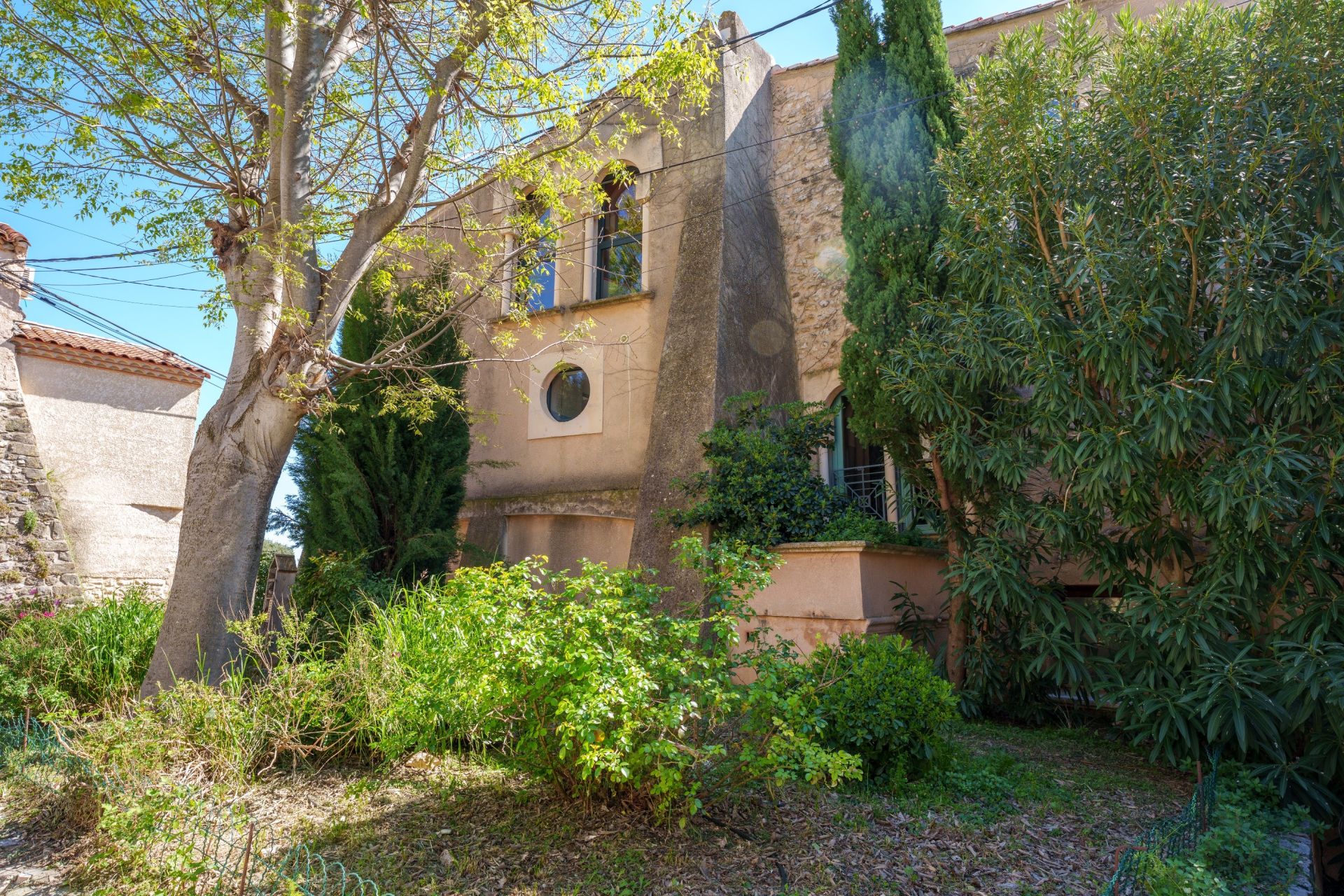 maison de luxe 13 Pièces en vente sur MONTPEYROUX (34150)