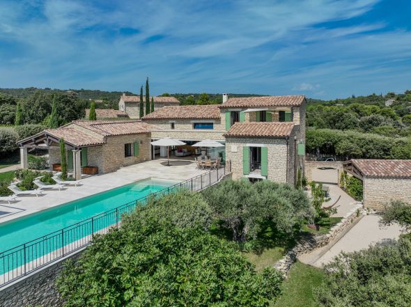 Vente Maison de luxe Gordes 10&nbsp;Pièces 310&nbsp;m²