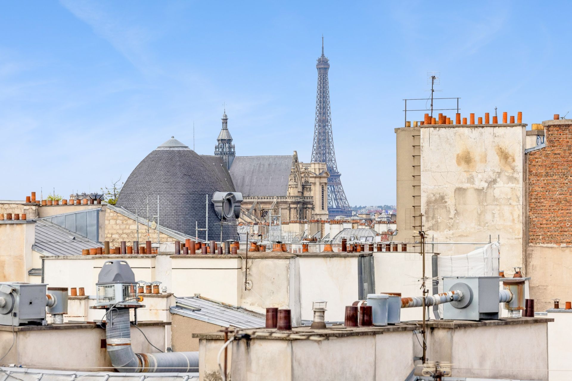 luxury apartment 6 Rooms for sale on PARIS (75003)