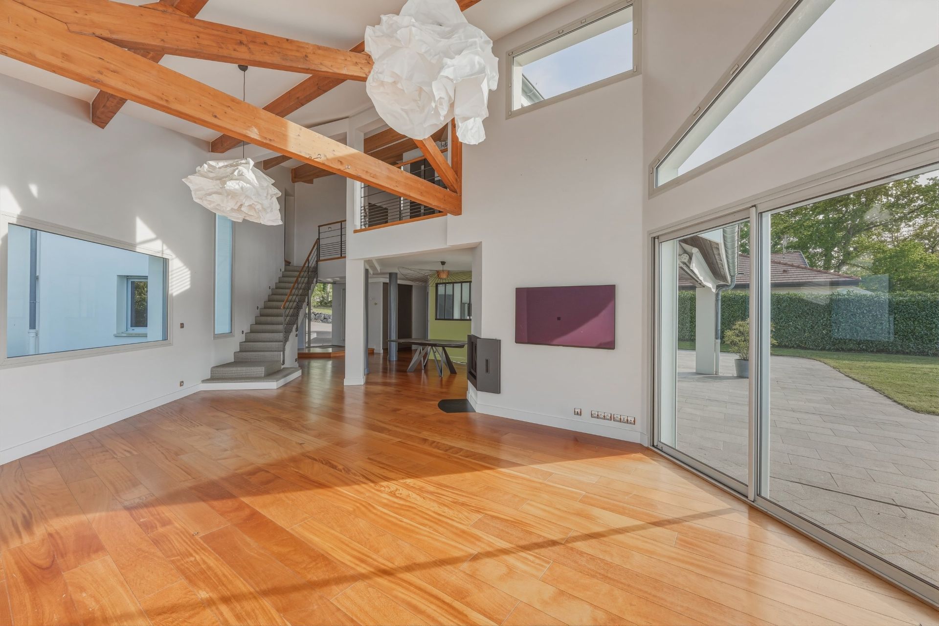 architect's house 8 Rooms for sale on NERNIER (74140)
