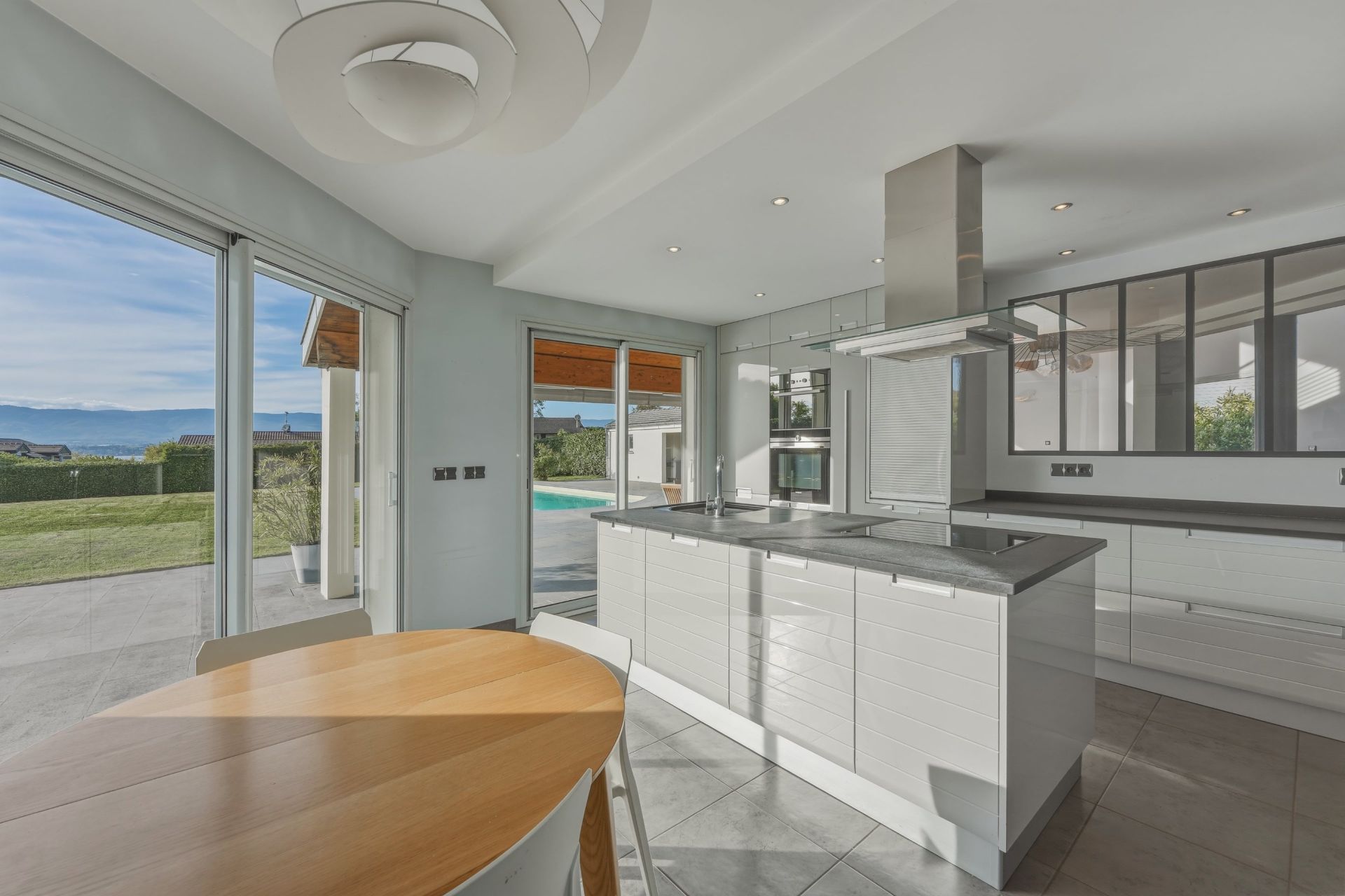 architect's house 8 Rooms for sale on NERNIER (74140)