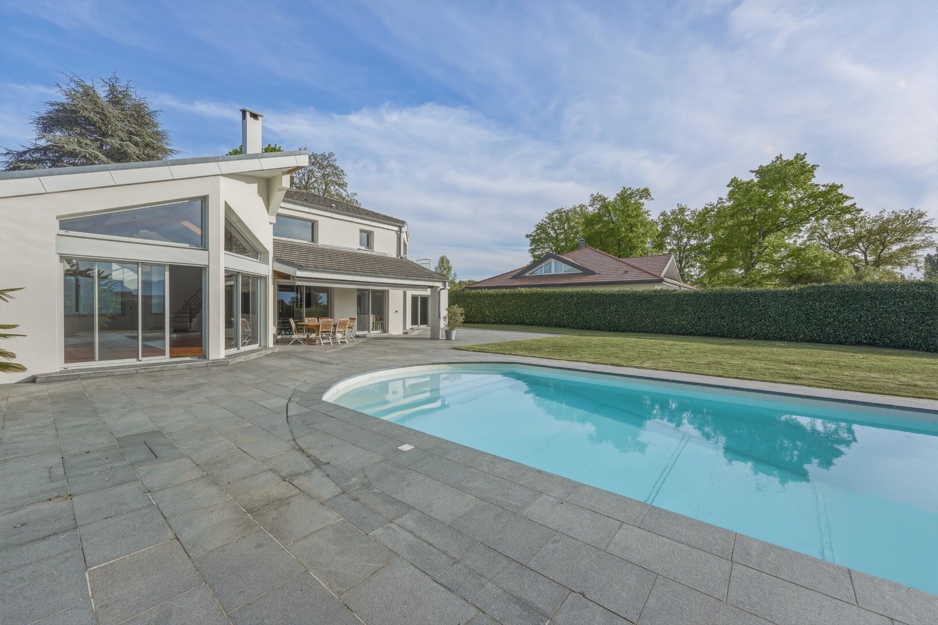 architect's house 8 Rooms for sale on NERNIER (74140)