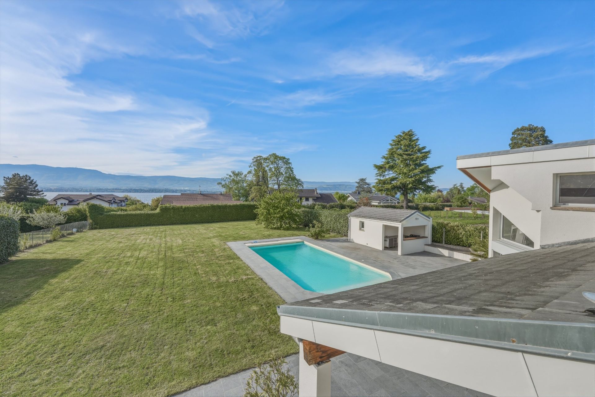 maison d'architecte 8 Pièces en vente sur NERNIER (74140)
