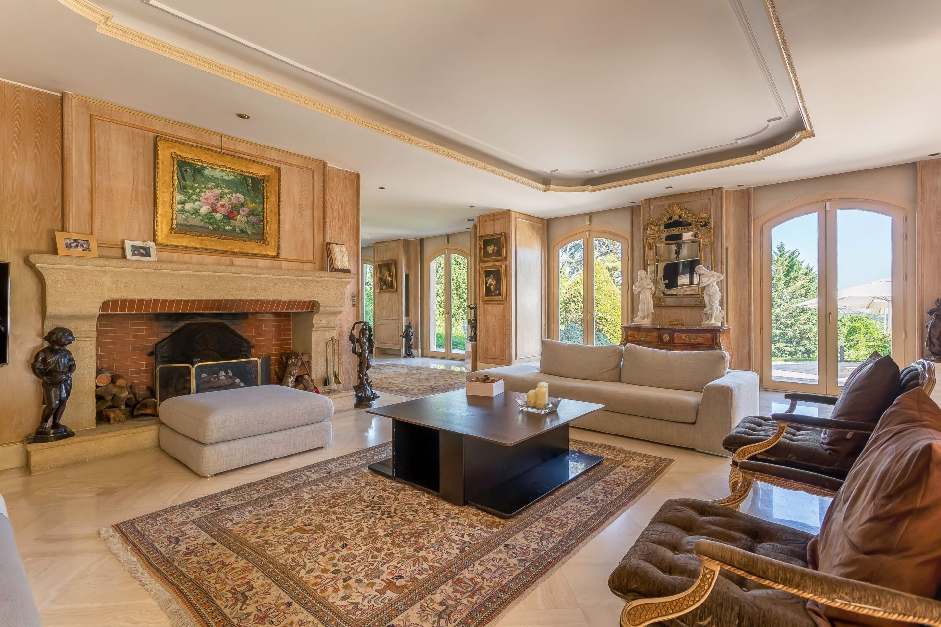 maison de luxe 7 Pièces en vente sur ST CYR AU MONT D OR (69450)