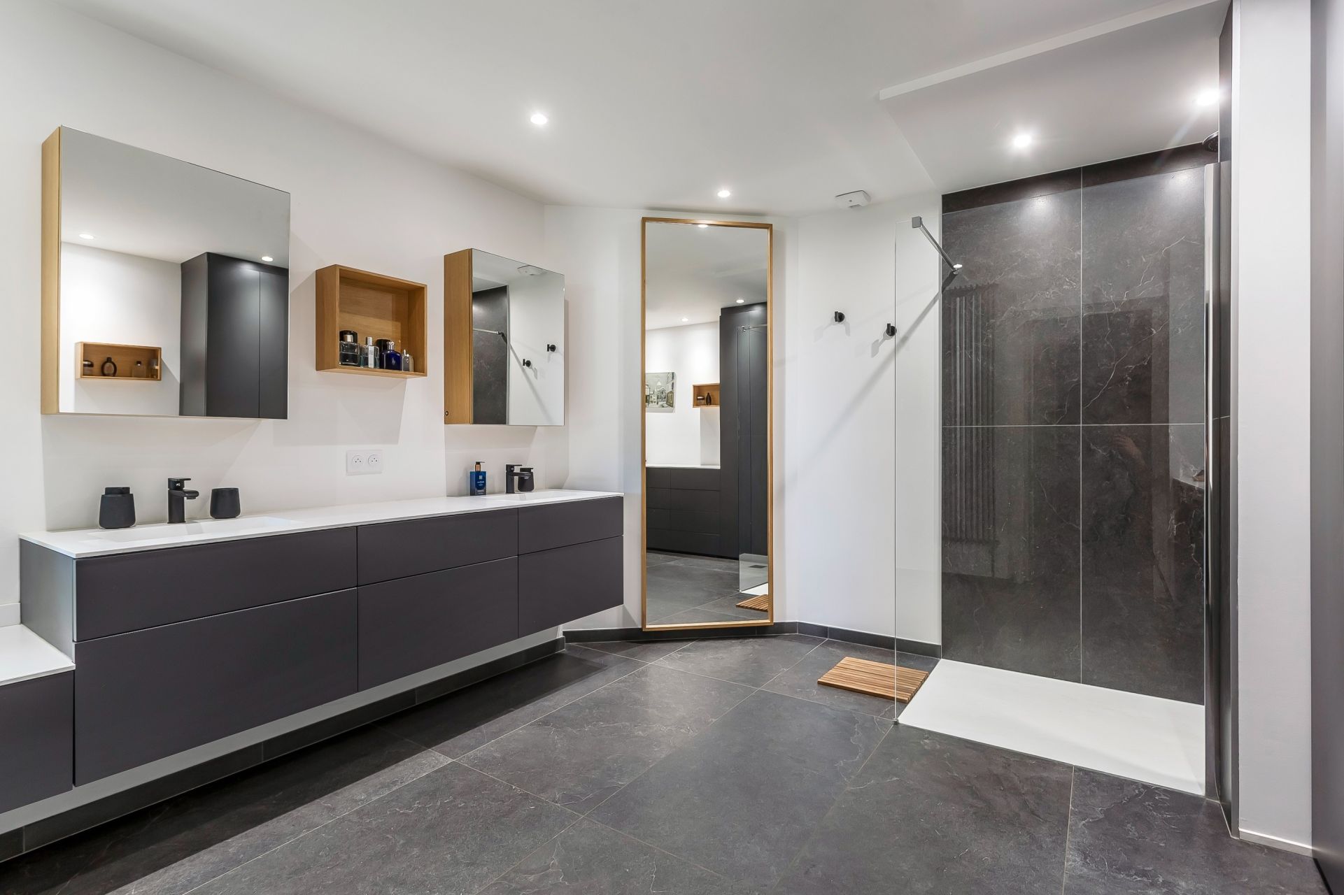 maison de luxe 7 Pièces en vente sur ST CYR AU MONT D OR (69450)