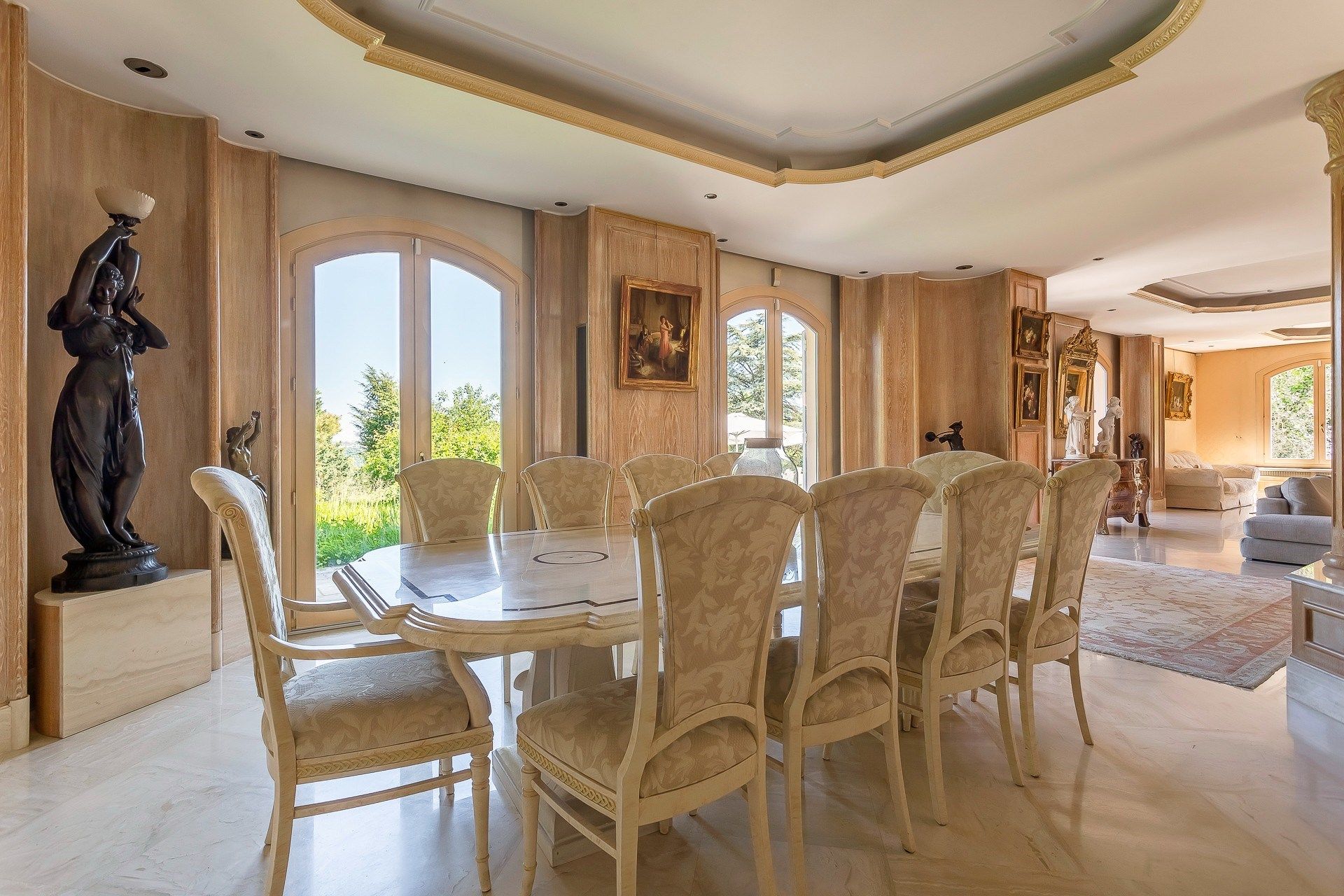 maison de luxe 7 Pièces en vente sur ST CYR AU MONT D OR (69450)