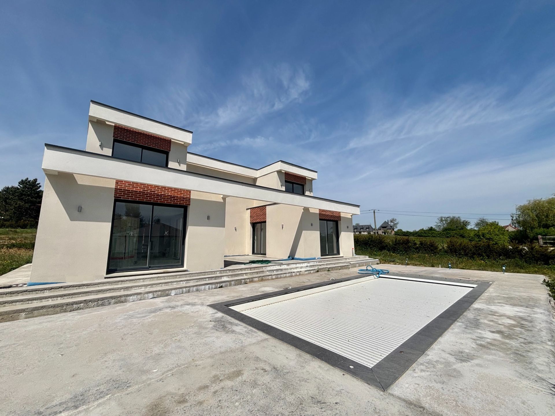 luxury house 8 Rooms for sale on ST MARTIN AUX CHARTRAINS (14130)