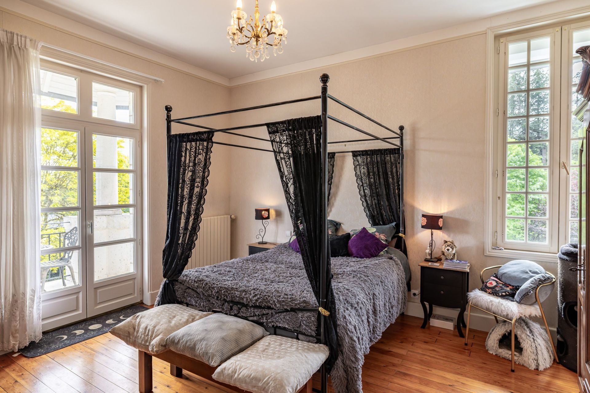 maison de luxe 8 Pièces en vente sur NEUVIC (24190)