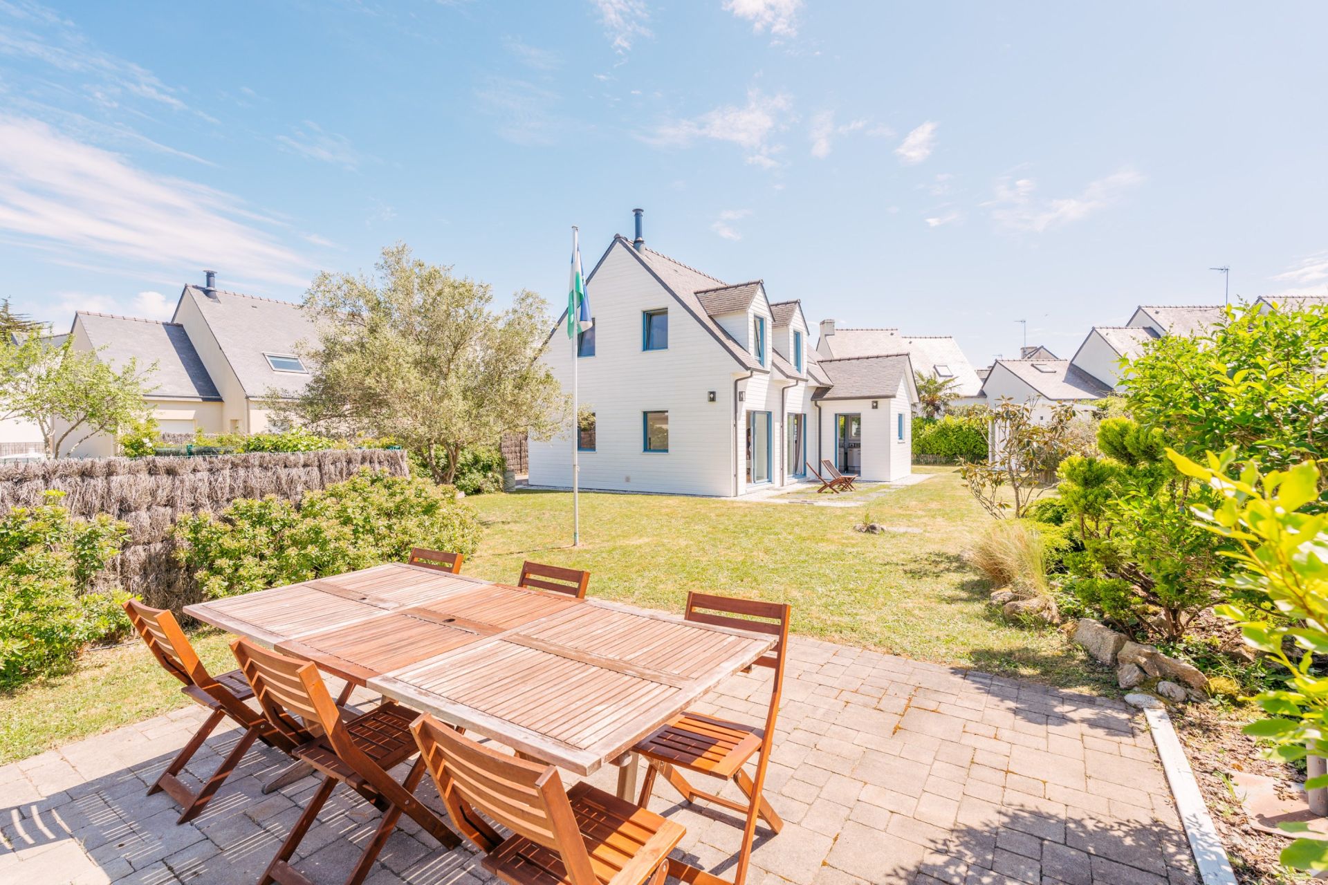 luxury house 6 Rooms for sale on LOCMARIAQUER (56740)