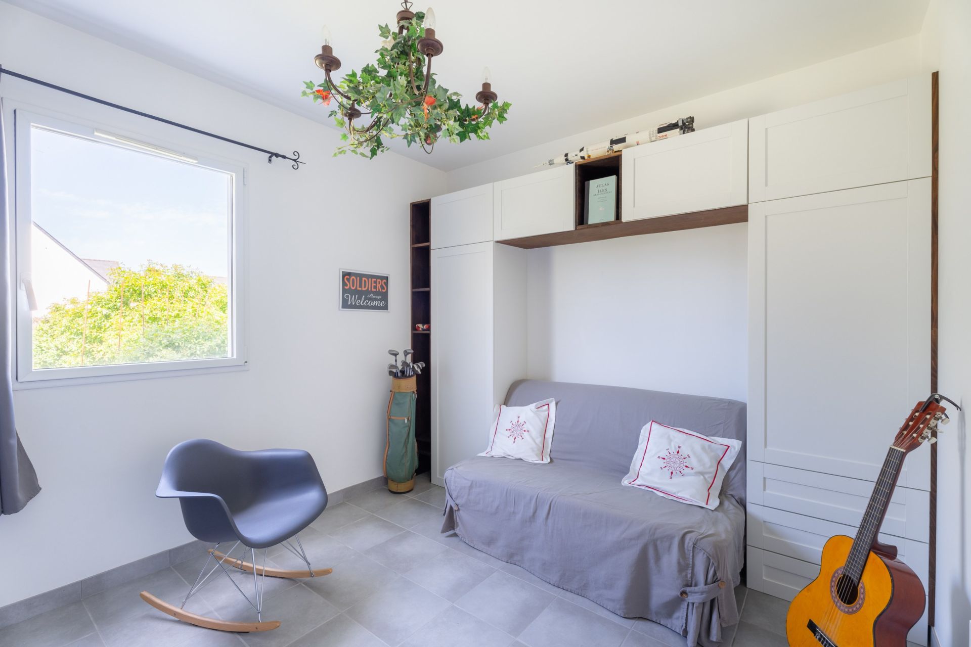 luxury house 6 Rooms for sale on LOCMARIAQUER (56740)