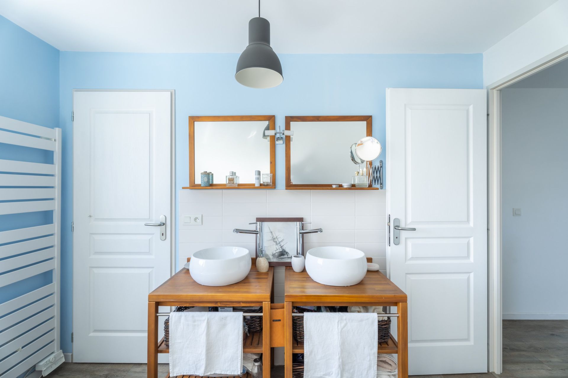 luxury house 6 Rooms for sale on LOCMARIAQUER (56740)