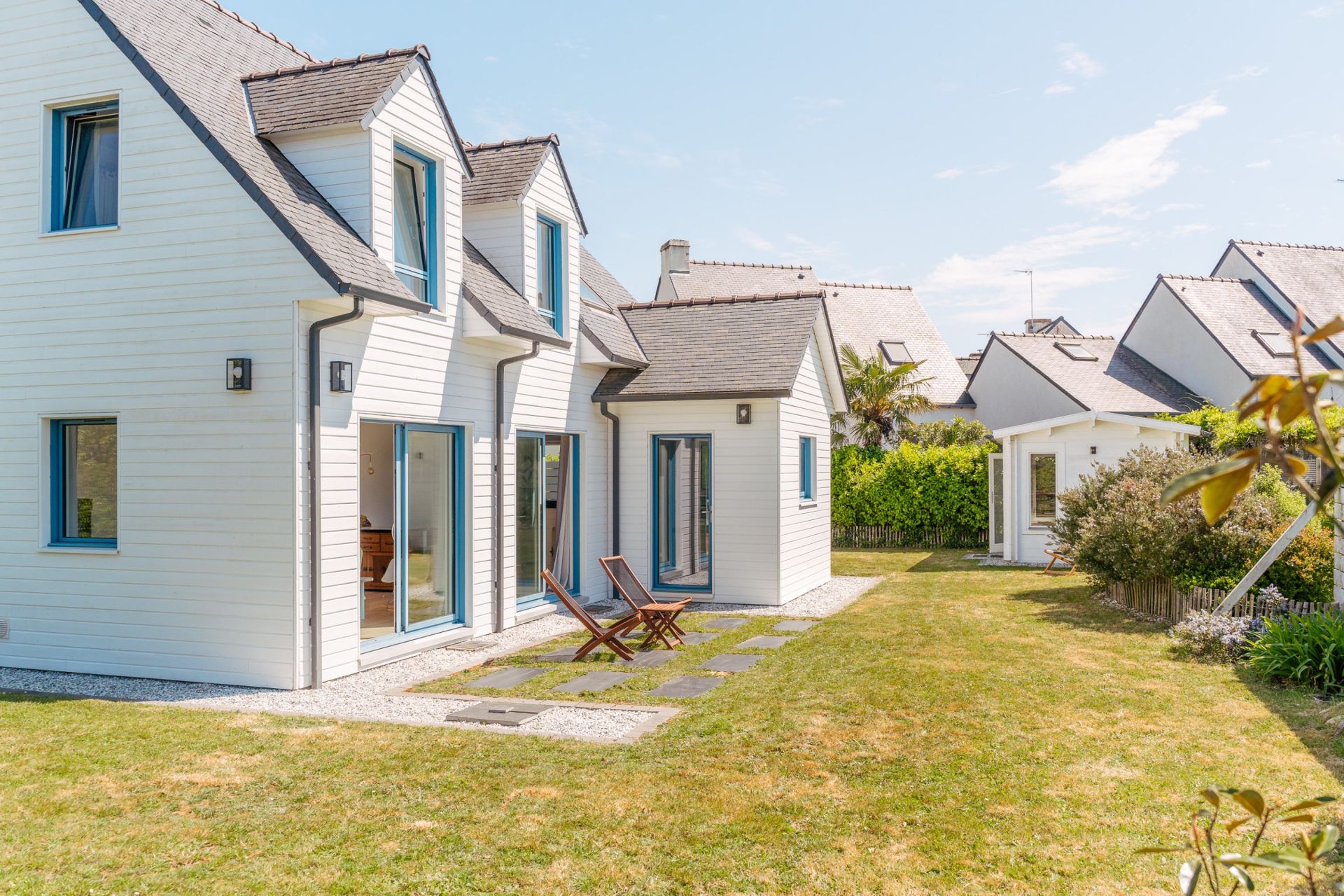 luxury house 6 Rooms for sale on LOCMARIAQUER (56740)