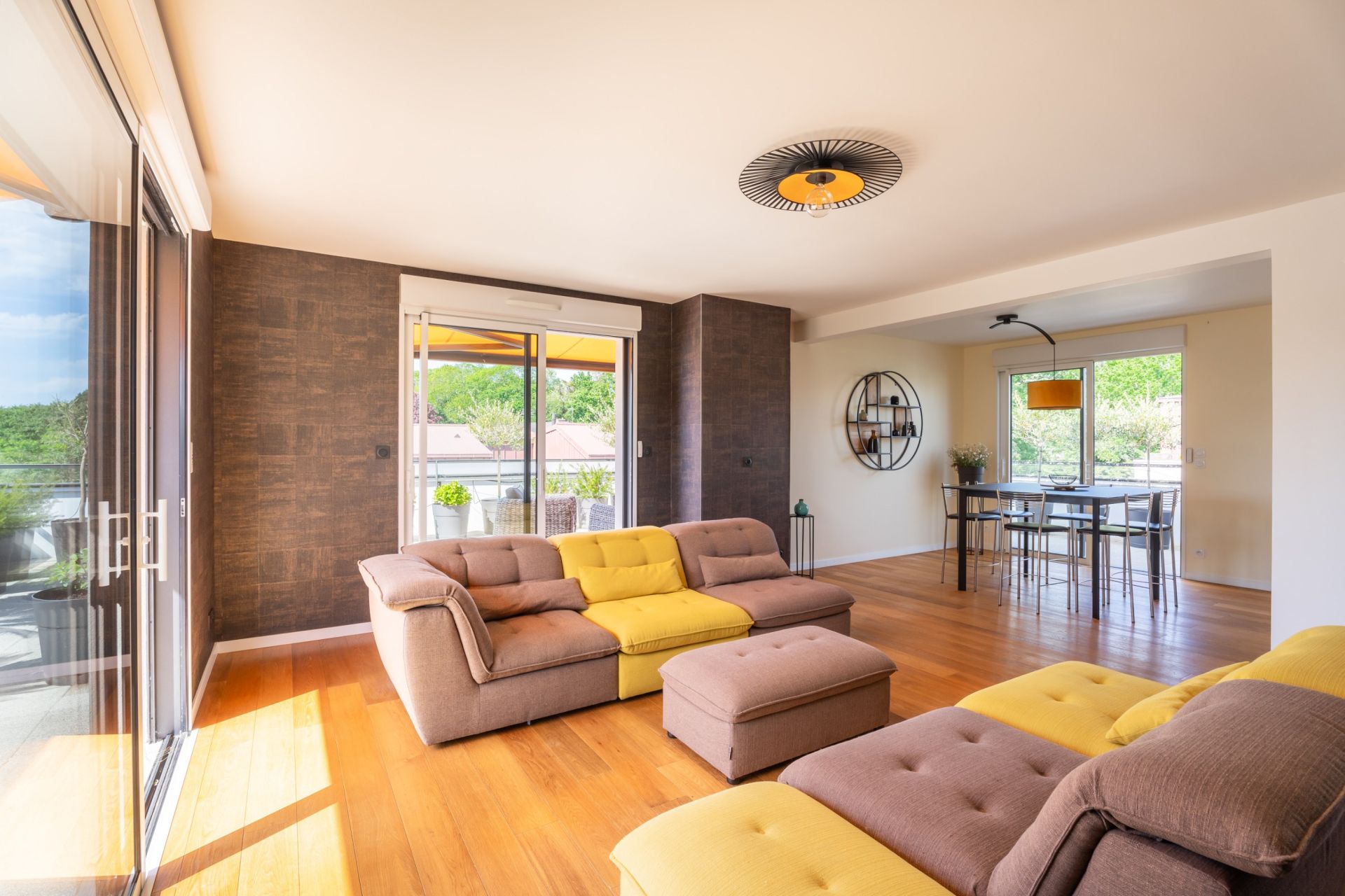 luxury apartment 4 Rooms for sale on ARRADON (56610)