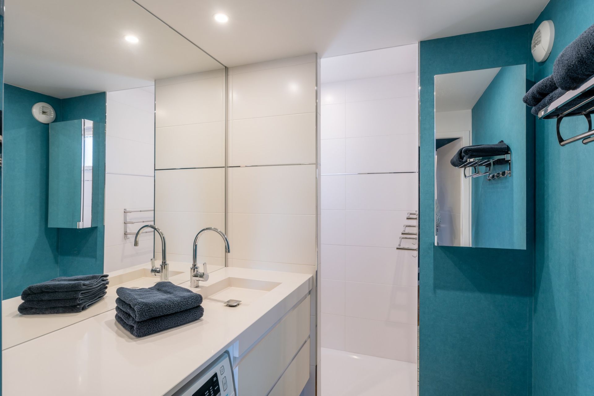 luxury apartment 4 Rooms for sale on ARRADON (56610)