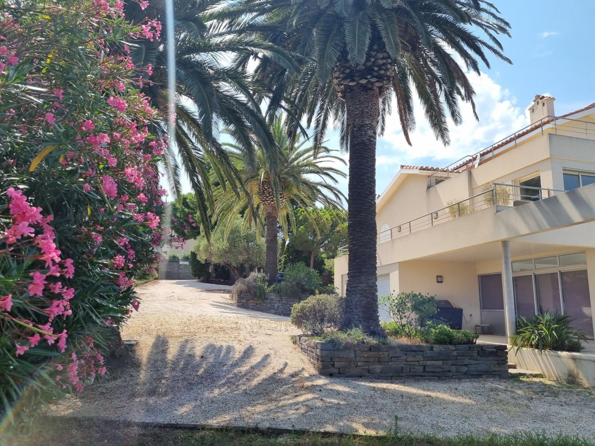 luxury house 9 Rooms for sale on PORT VENDRES (66660)