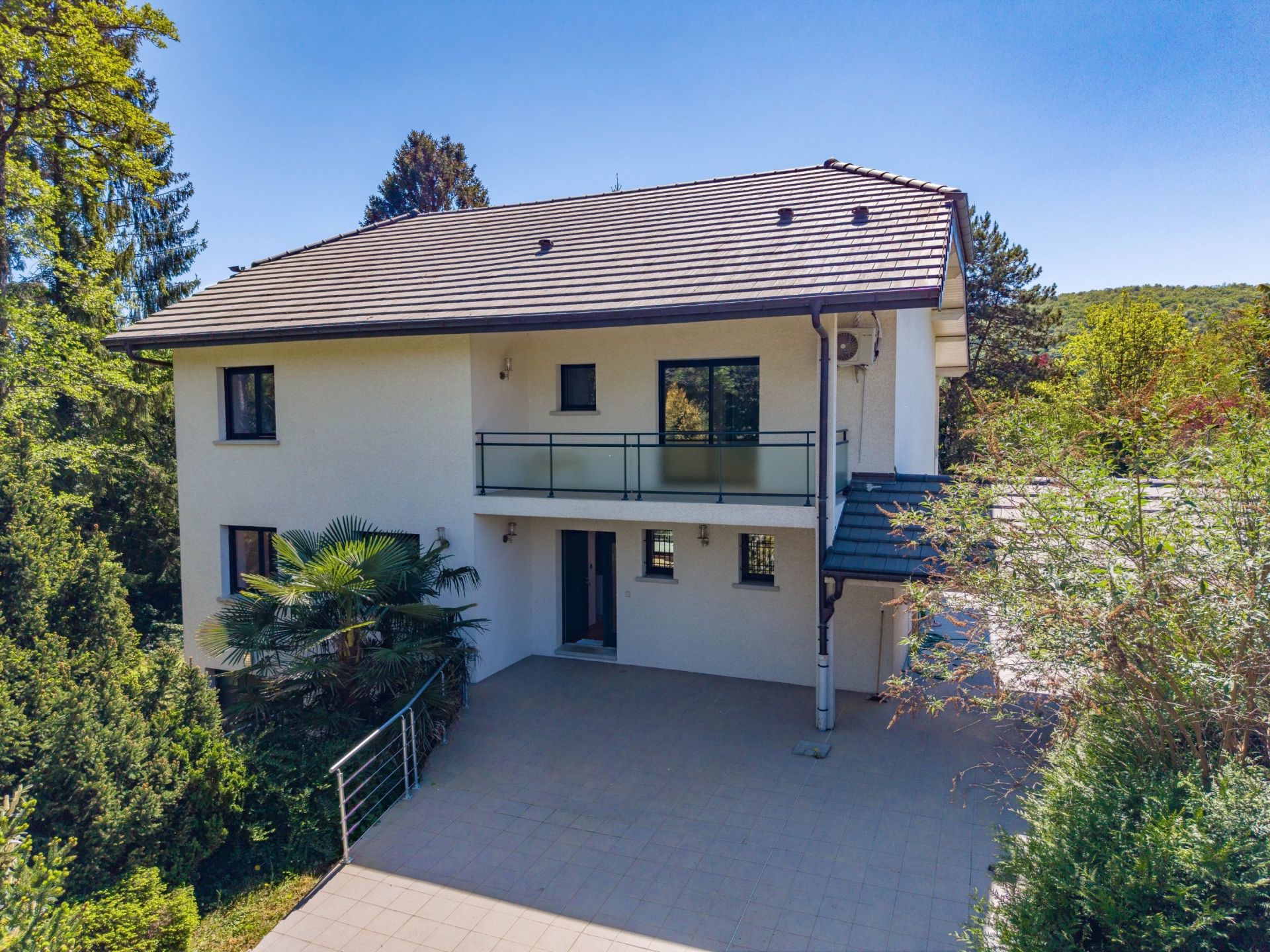 maison de luxe 7 Pièces en vente sur DIVONNE LES BAINS (01220)